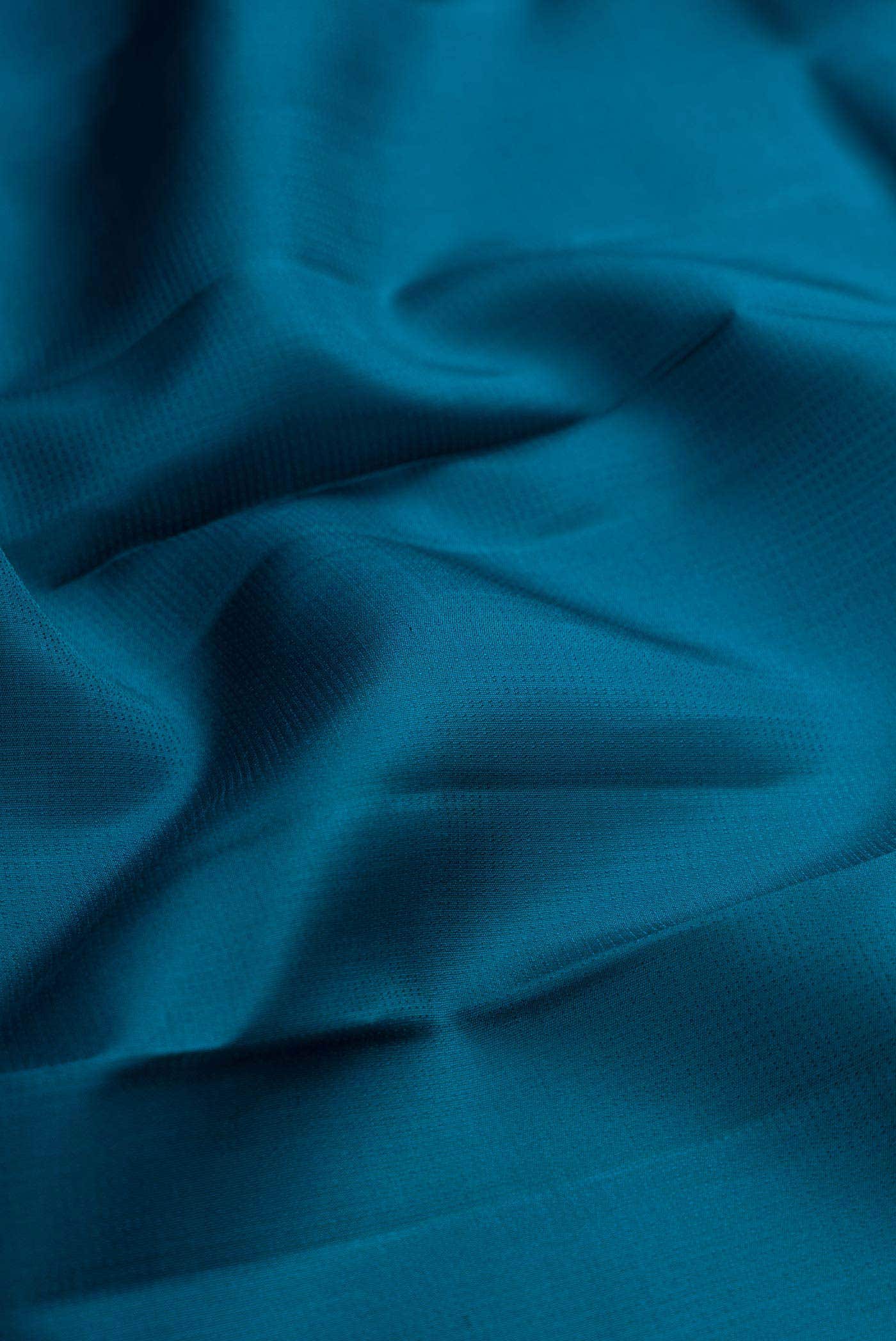 Peacock Blue Dual Tone Kanchipuram Silk Saree - Image 3