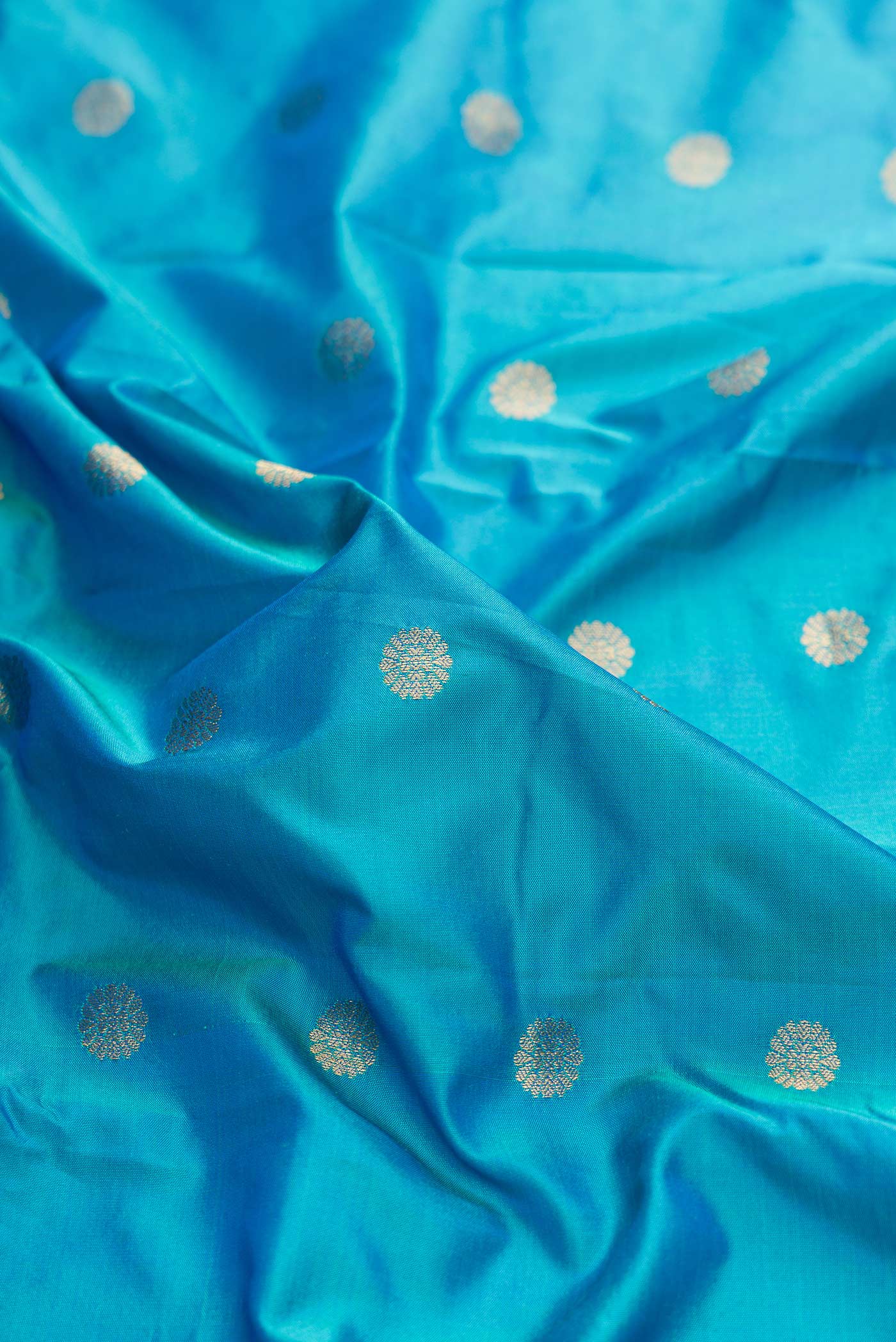 Peacock Blue Dual Tone Paithani Silk Saree - Image 2