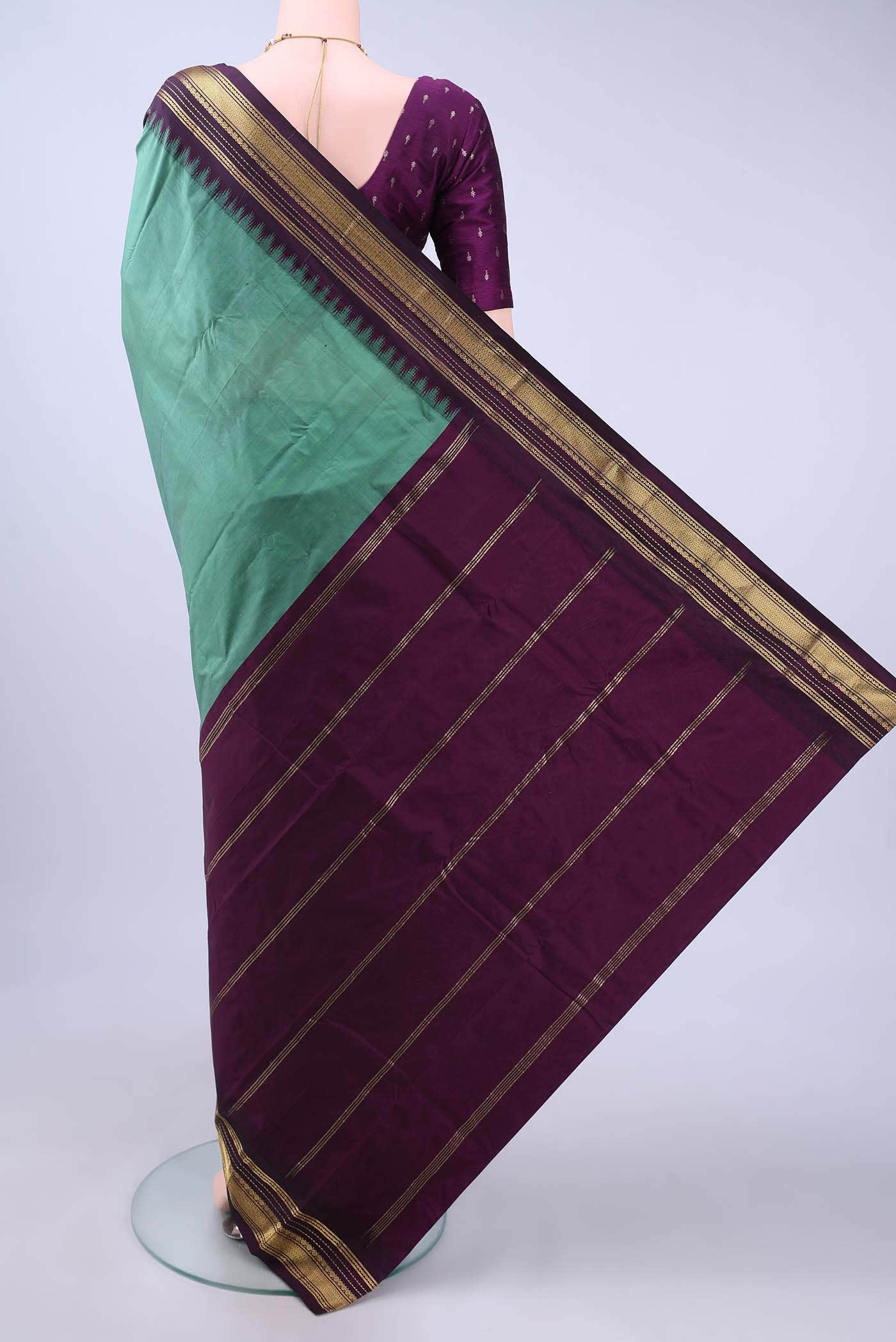 Pickle Green Blended Bangalore Silk - kadyal Saree - Image 2