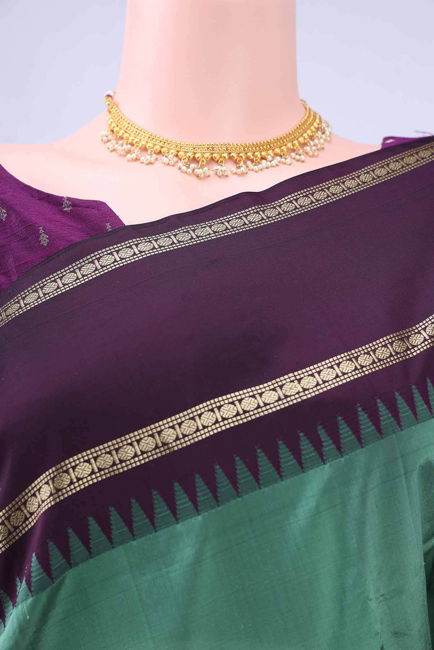 Pickle Green Blended Bangalore Silk - kadyal Saree - Image 3