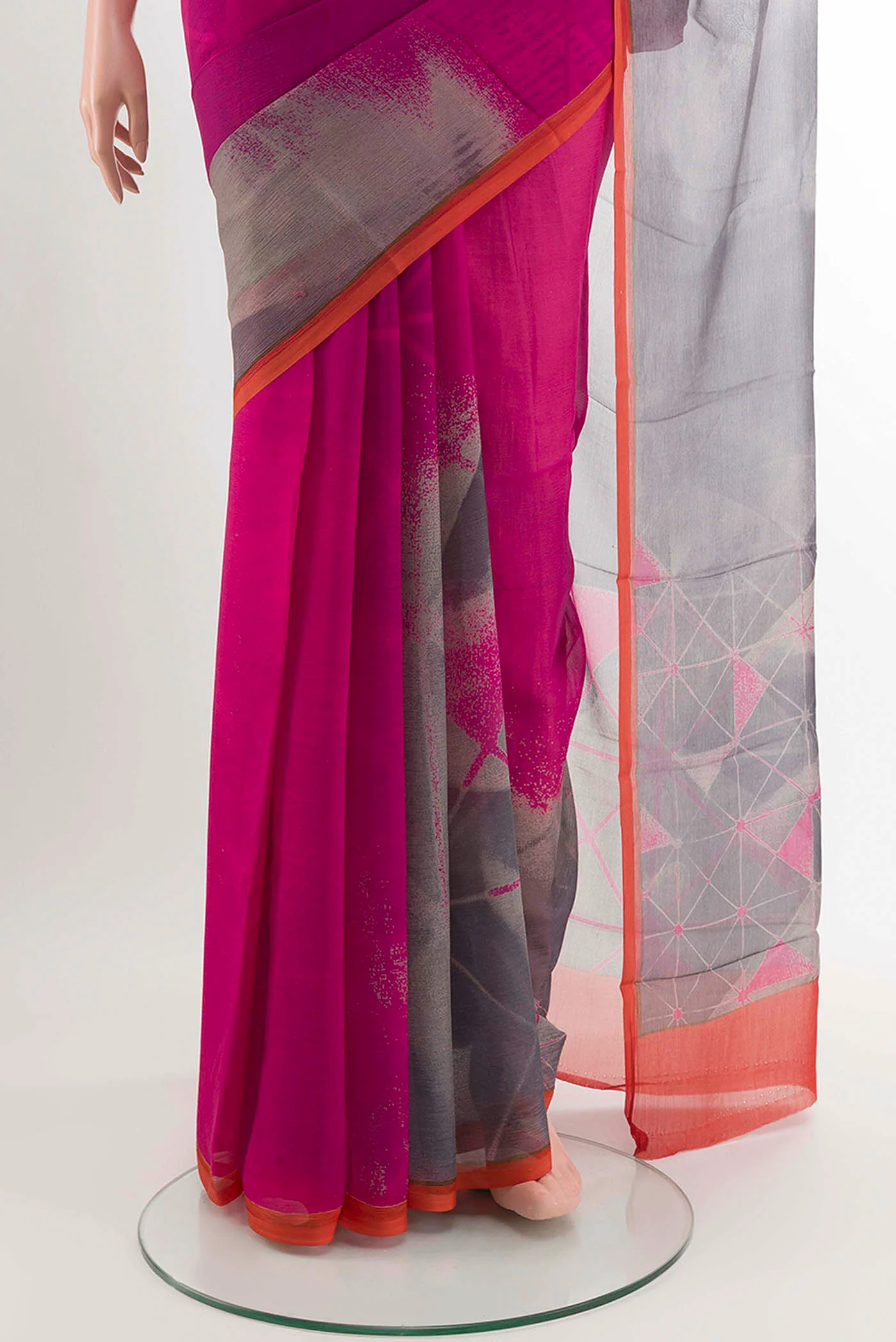 Pink Chiffon Saree - Image 3