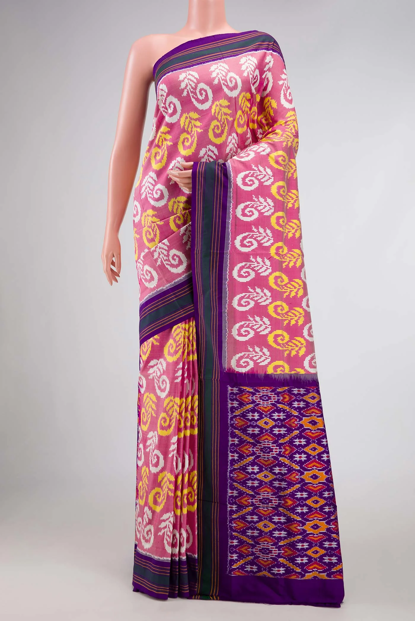 Rose pink Pochampally Silk Saree