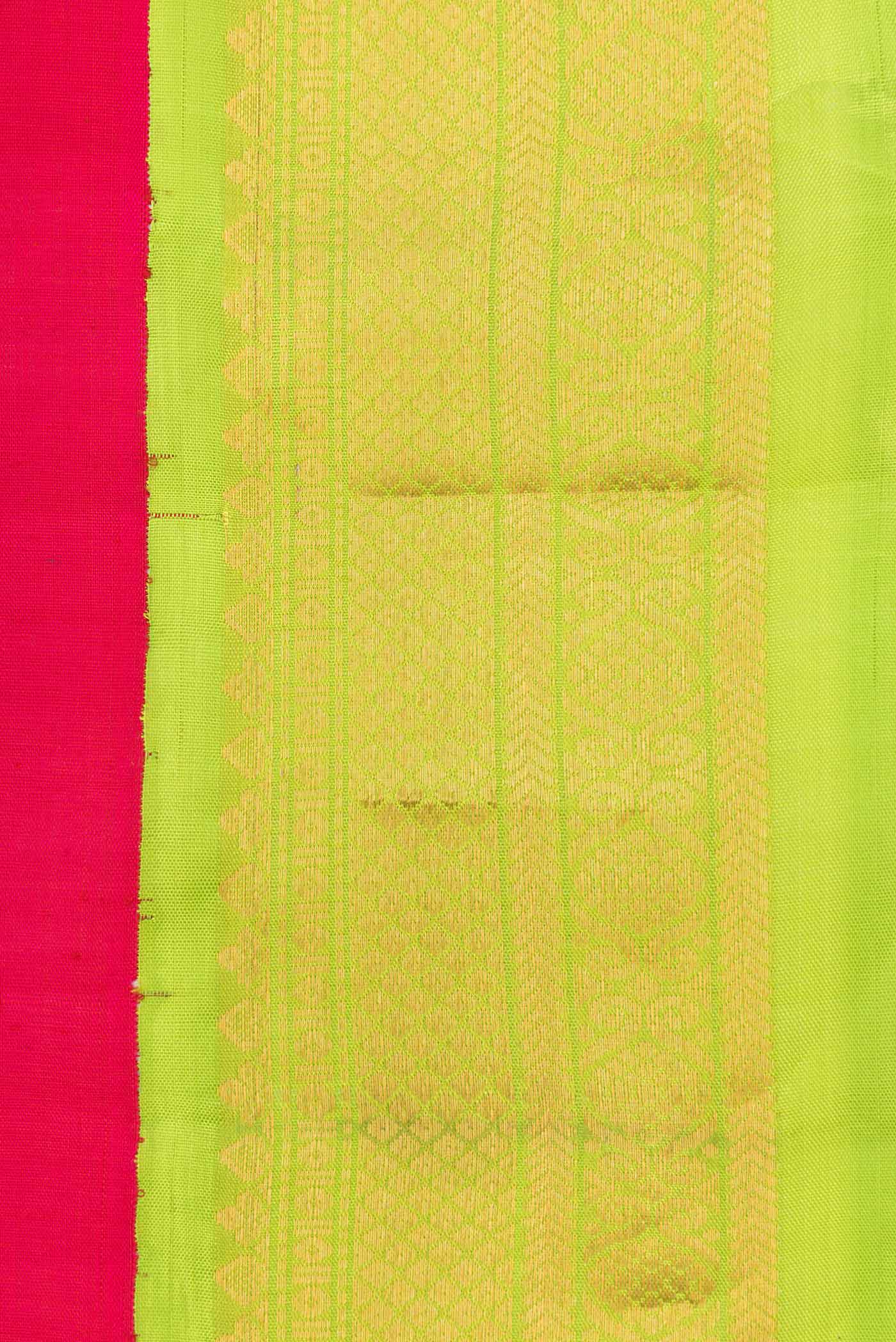 Pink Dual Tone Gadwal Silk Saree - Image 3