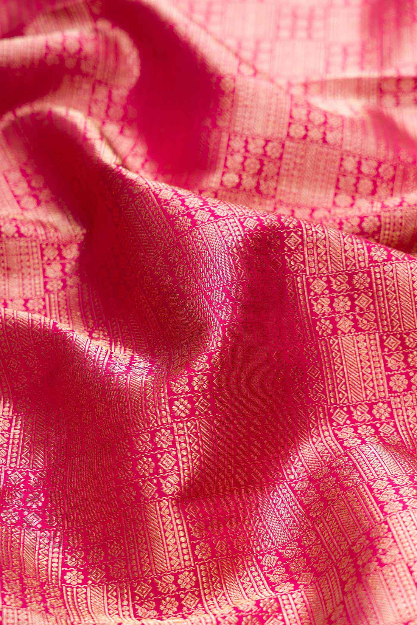 Pink Dual Tone Kanchipuram Silk Saree - Image 2