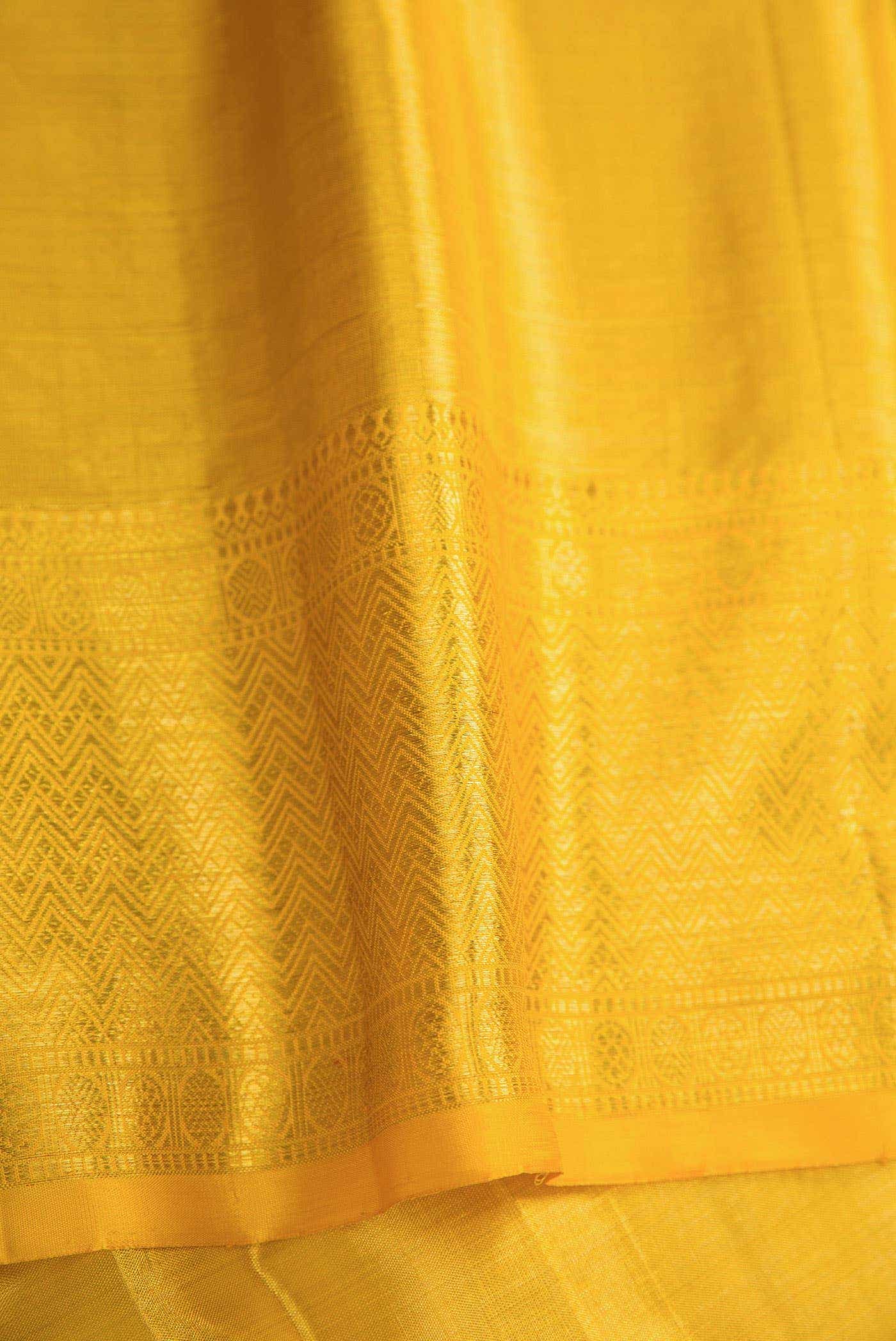 Pink Dual Tone Kanjivaram Tissue Silk Saree - Image 6