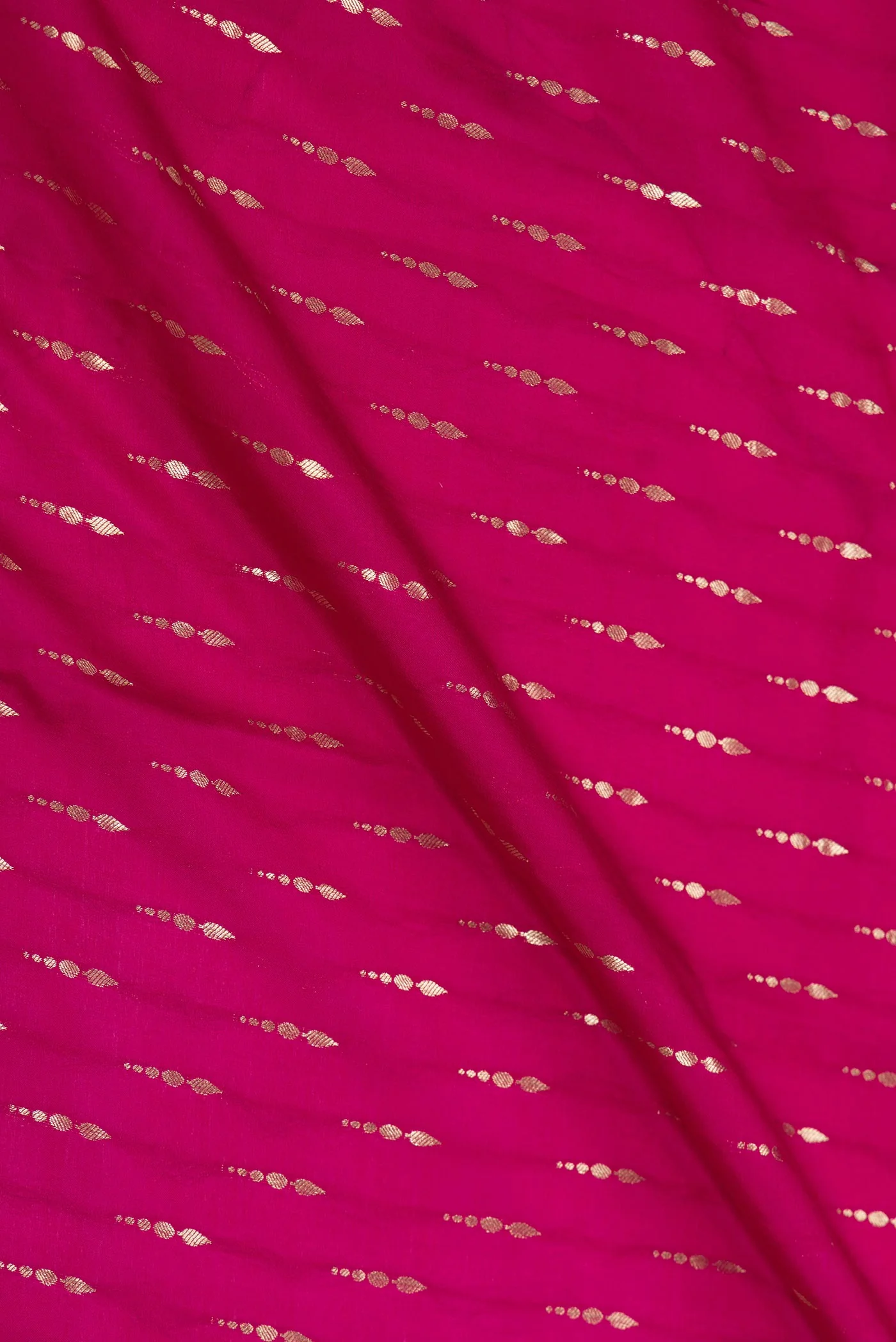 Pink Dual Tone Mysore Crepe Saree - Image 2