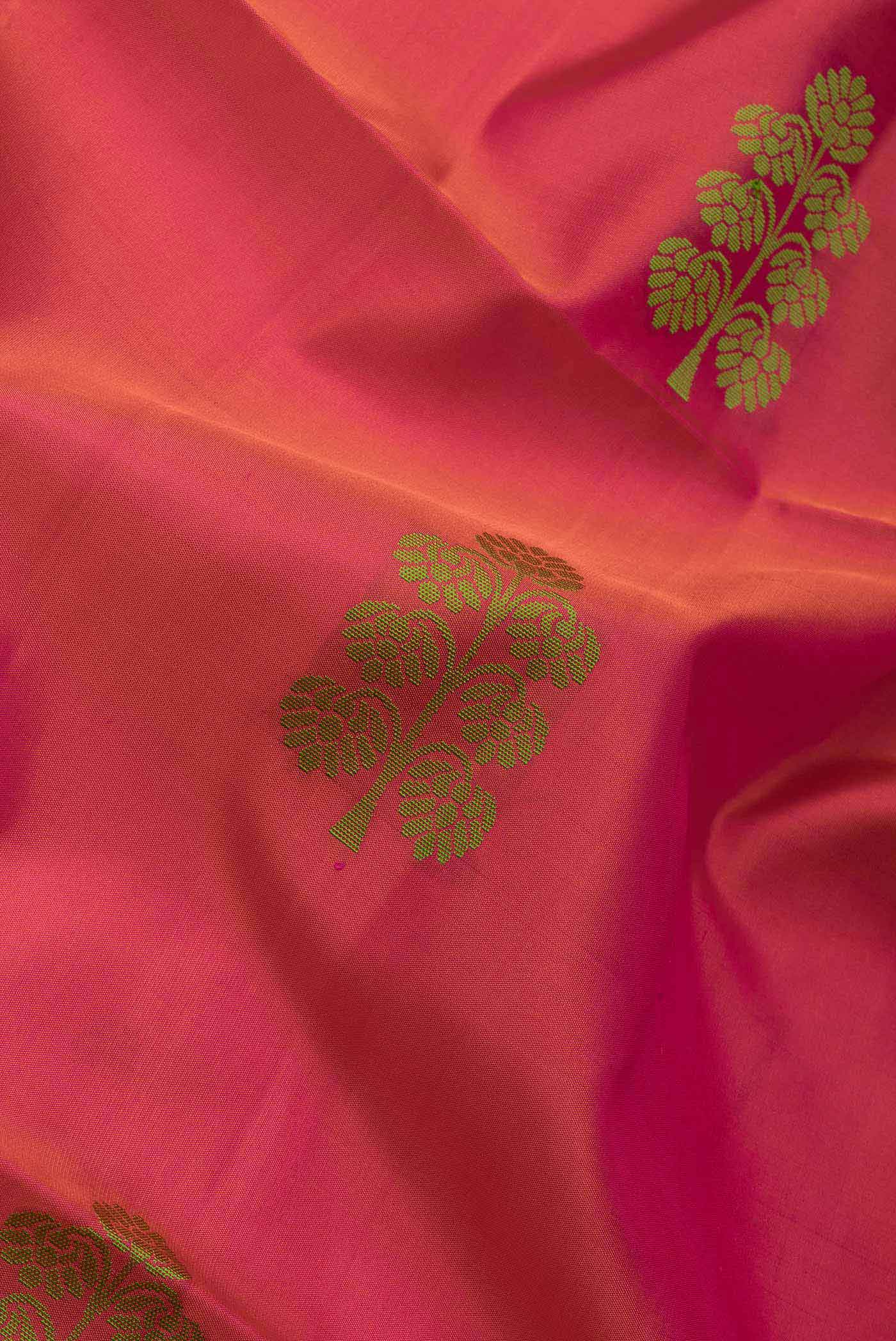Pink Dual Tone Soft Silk Saree - Image 2