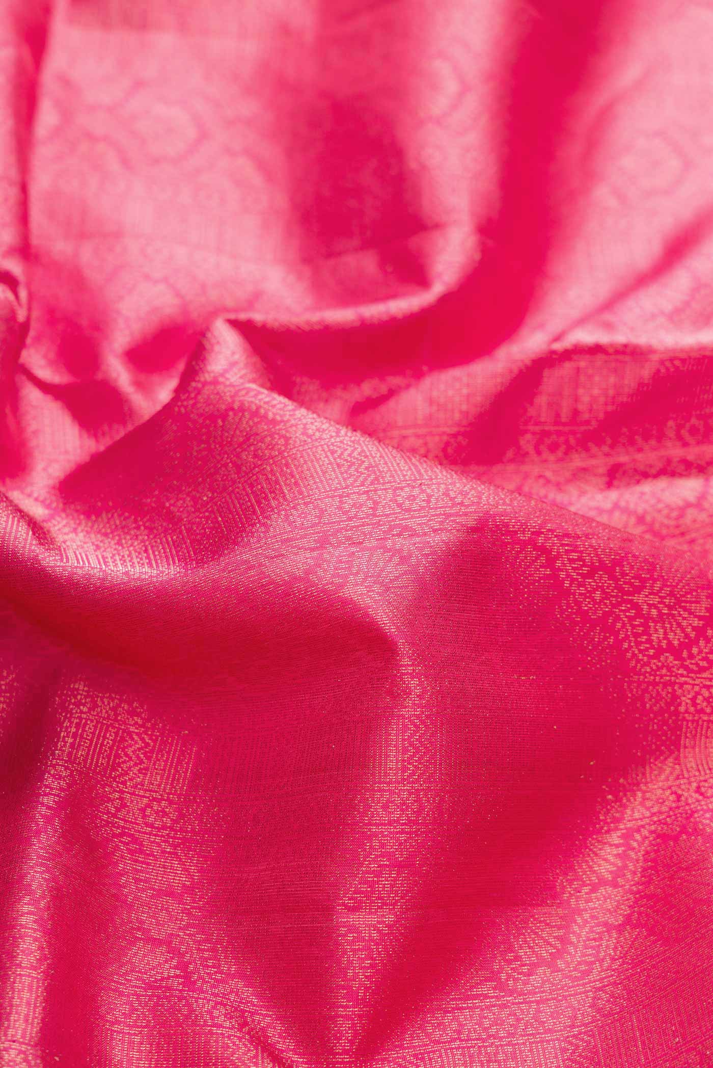 Pink Dual Tone Soft Silk Saree - Image 2
