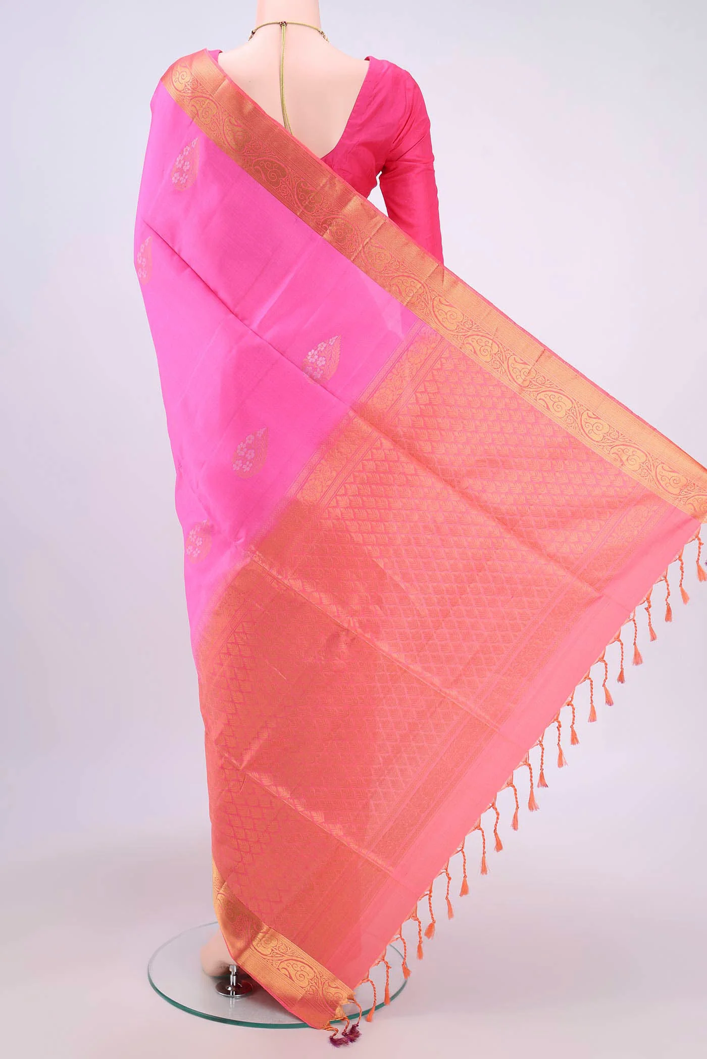 Rose pink Soft Silk Saree - Image 3