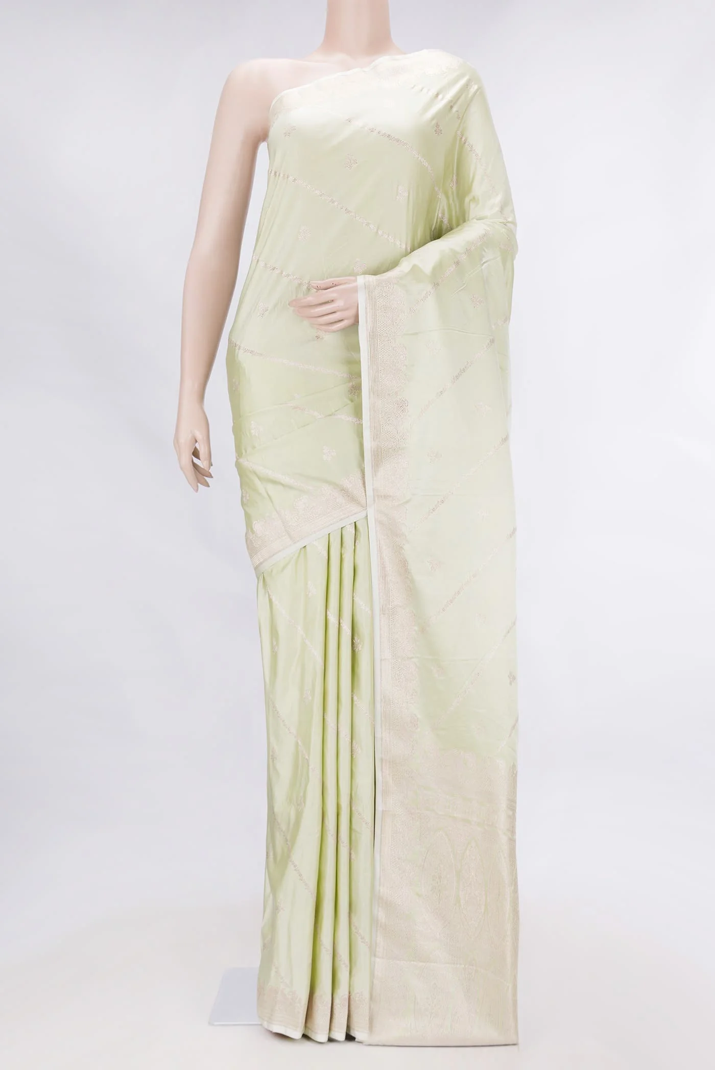 Pista Green Dual Tone Blended Banarasi Silk Saree