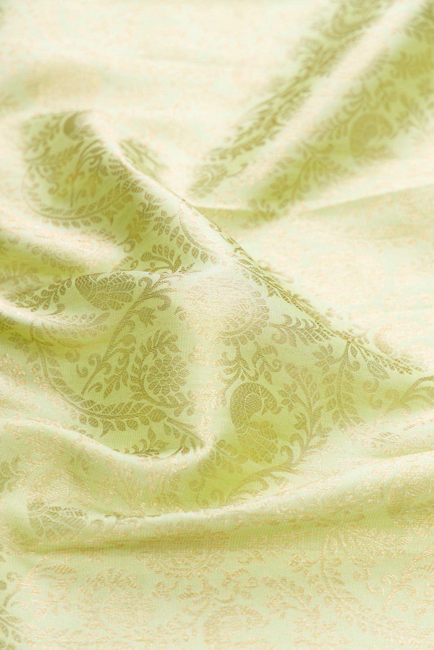 Pista Green Dual Tone Kanchipuram Silk Saree - Image 2