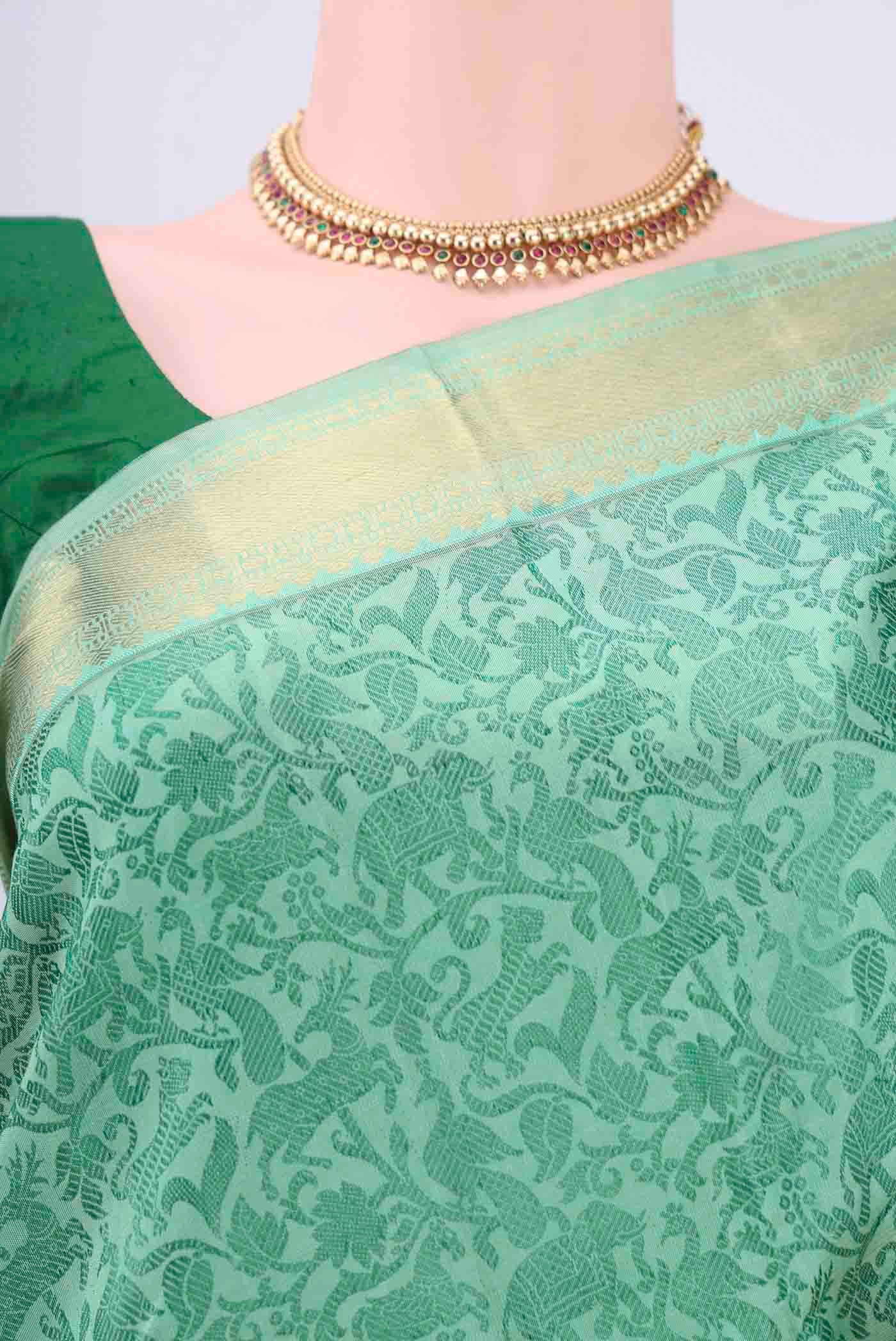 Pista Green Dual Tone Kanchipuram Silk Saree - Image 2