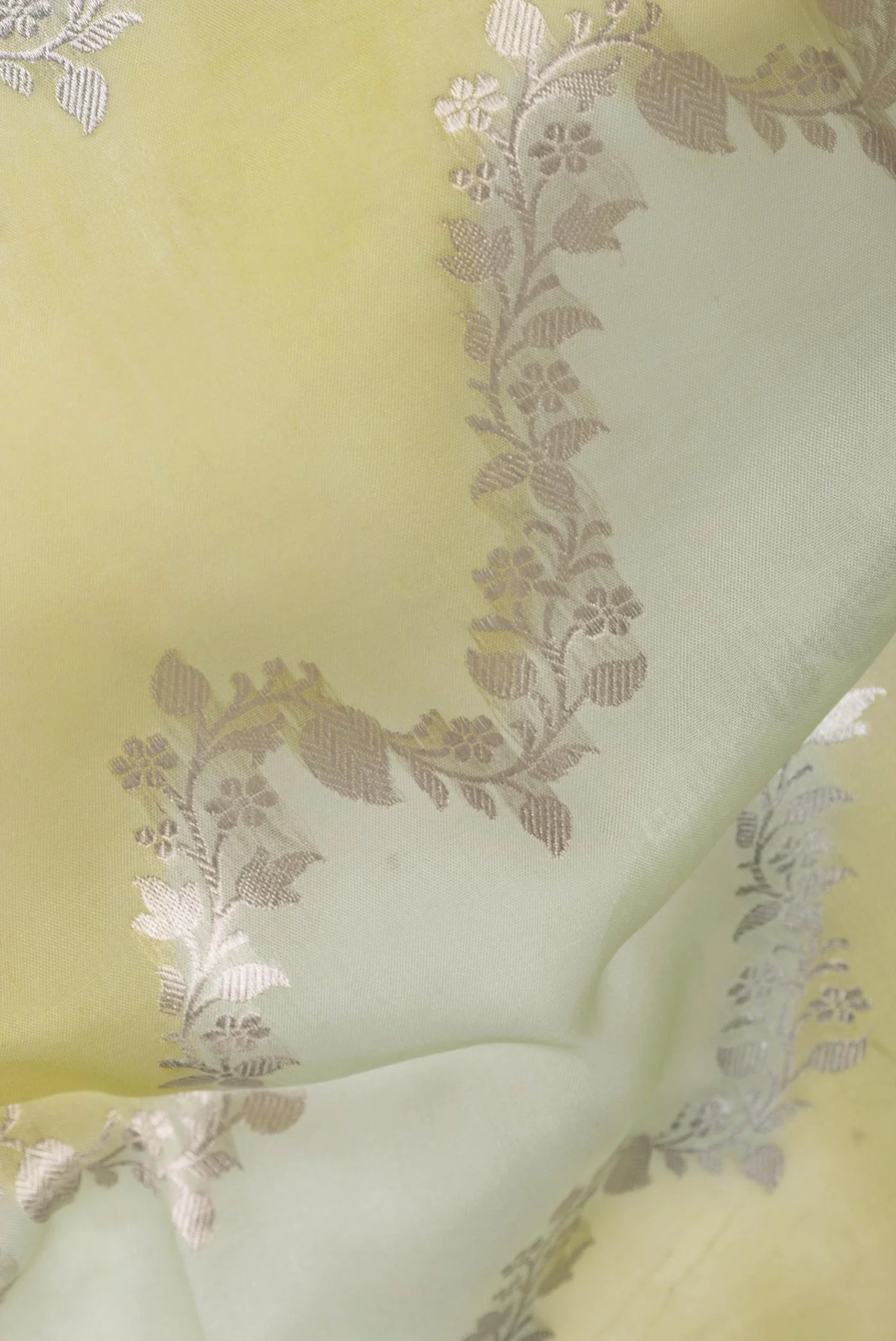 Pista Green Dual Tone Organza Silk Saree - Image 2