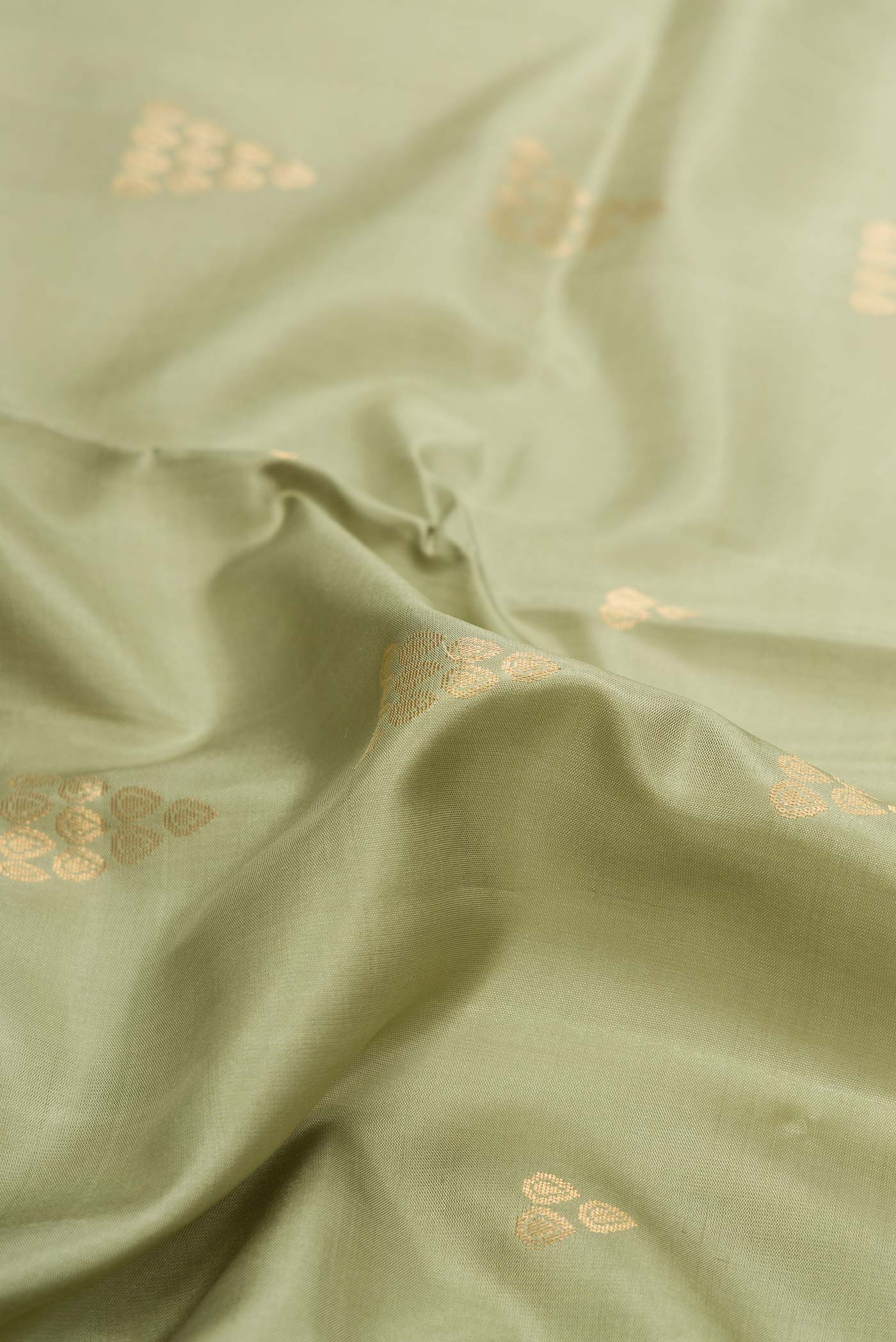 Pista Green Dual Tone Soft Silk Saree - Image 2