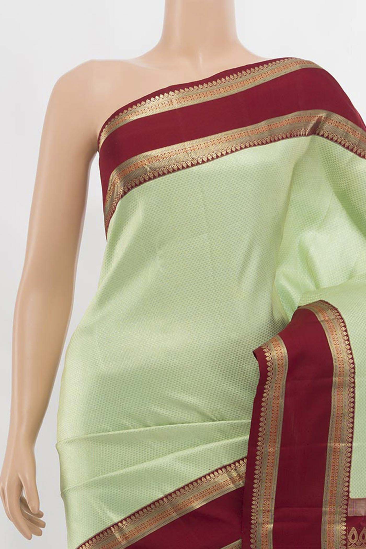 Pista Green Kanchipuram Silk Saree - Image 2