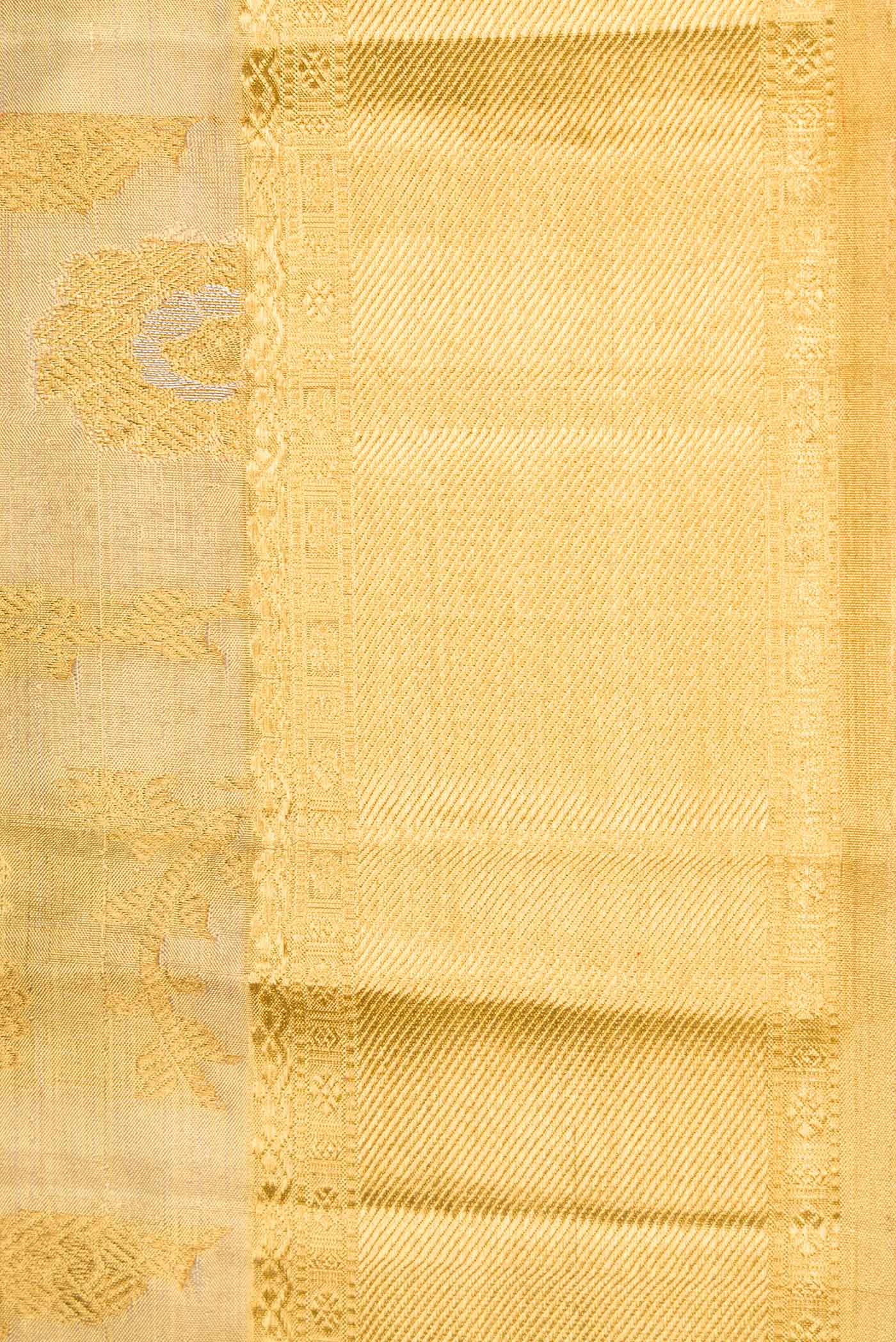 Pure Silk Pure Zari Gold Dual Tone Kanjivaram Tissue Saree - Image 3