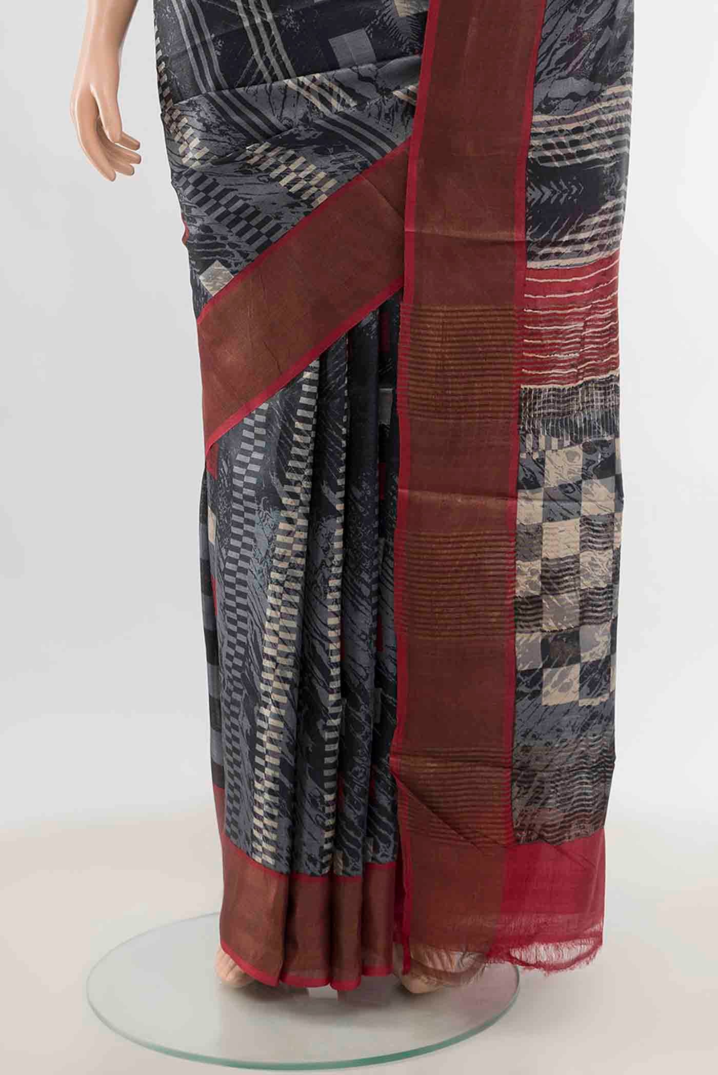 Pure Silk Pure Zari Grey Tussar Saree - Image 3