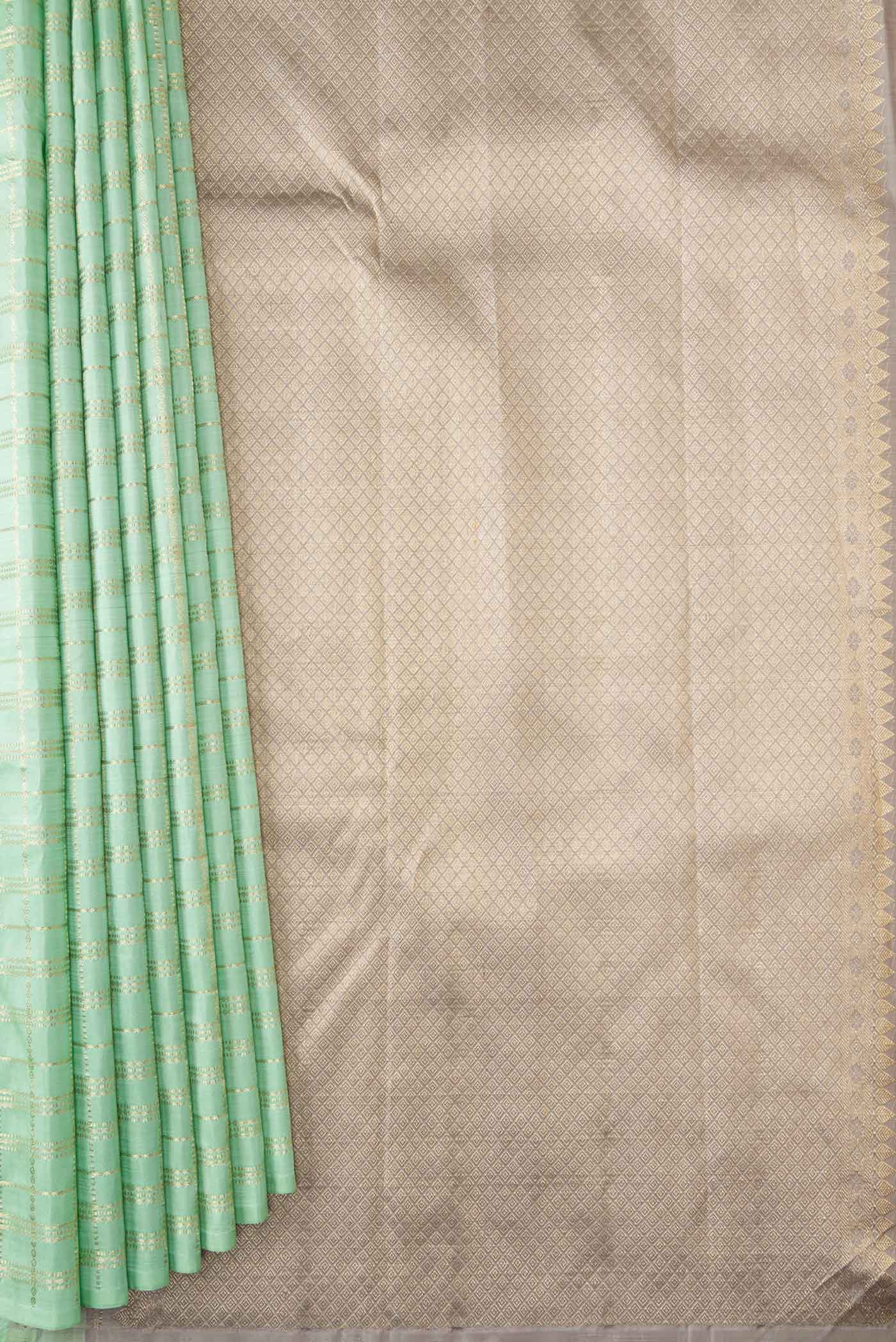 Pure Silk Pure Zari Light Green Dual Tone Kanjivaram Saree - Image 3
