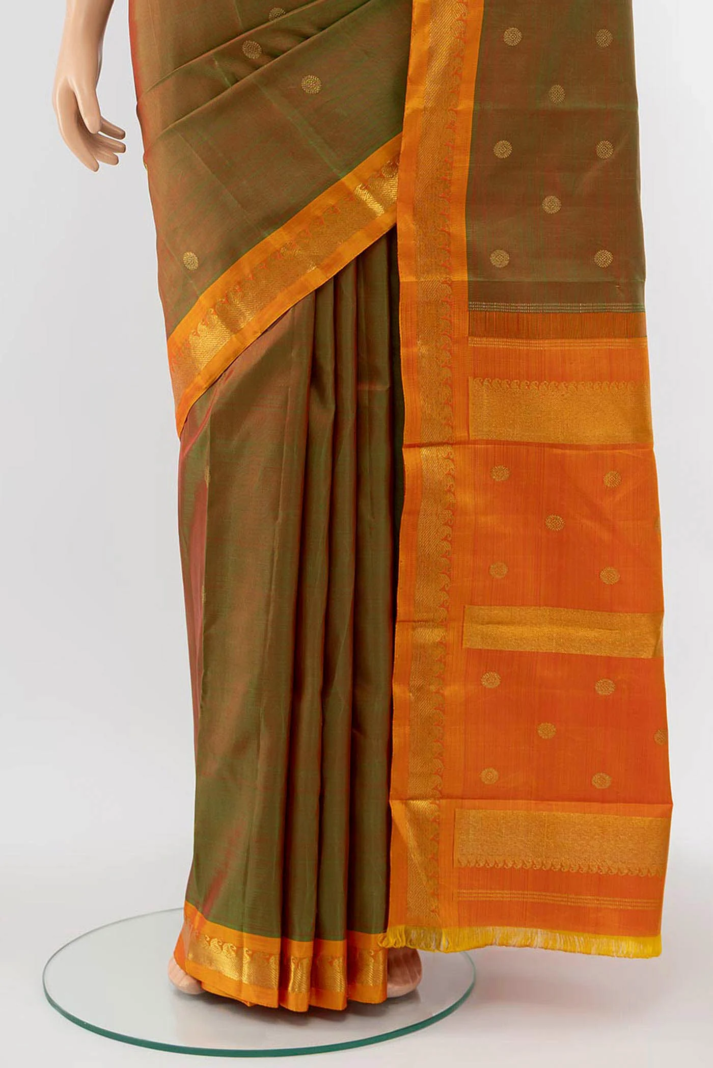 Pure Silk Pure Zari Light Green Kanchipuram Saree - Image 3