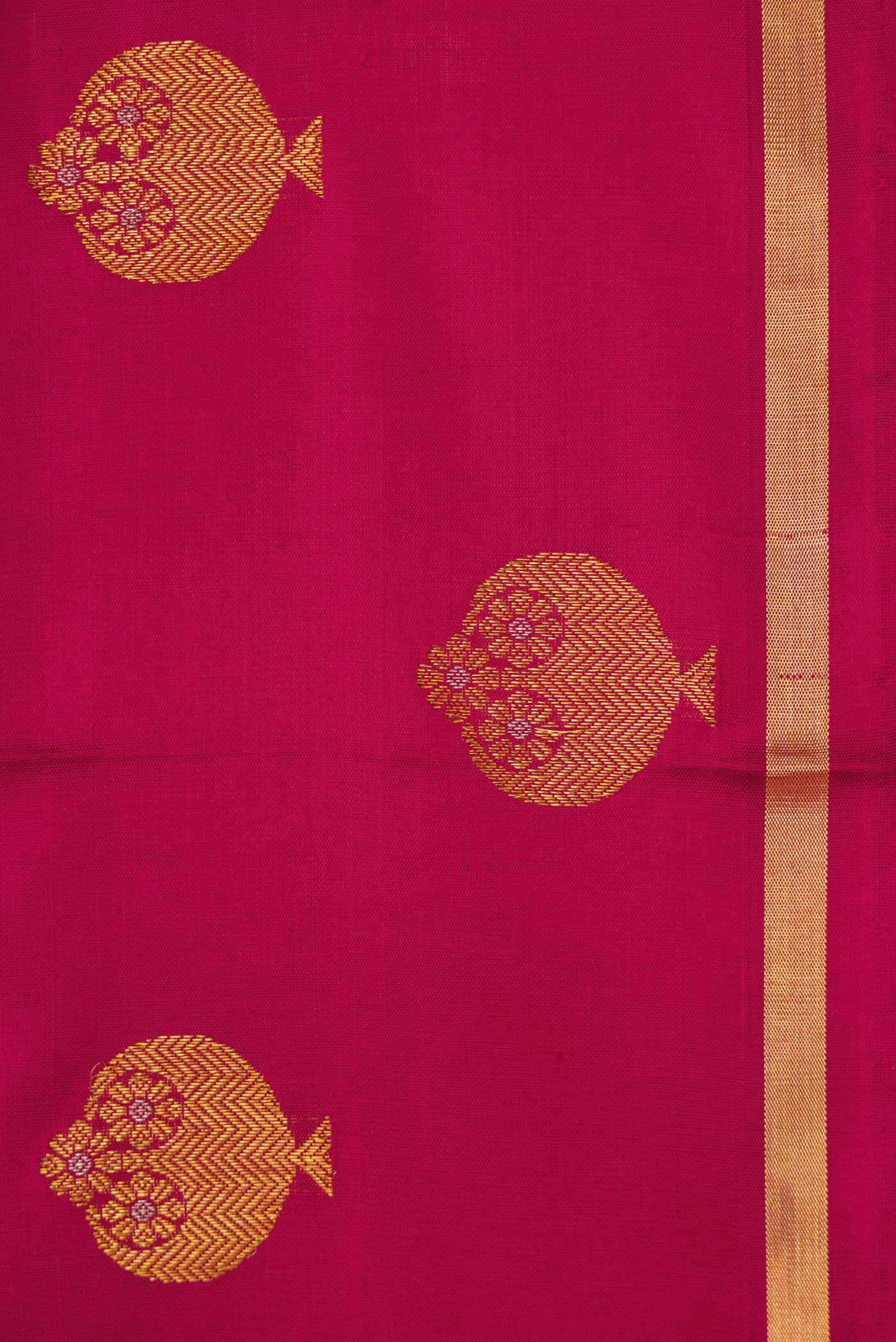 Pure Silk Pure Zari Magenta Dual Tone Kanjivaram Saree - Image 3