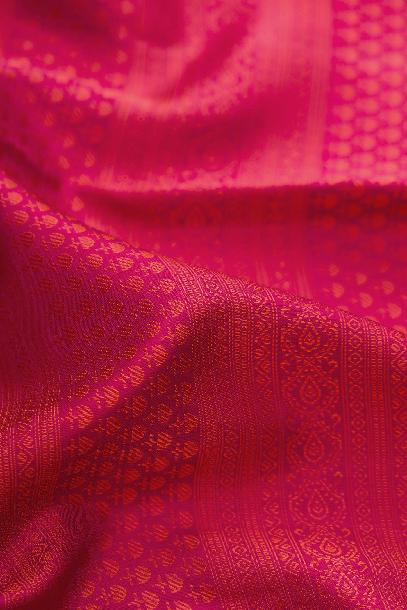 Pure Silk Pure Zari Maroon Kanchipuram Saree - Image 2