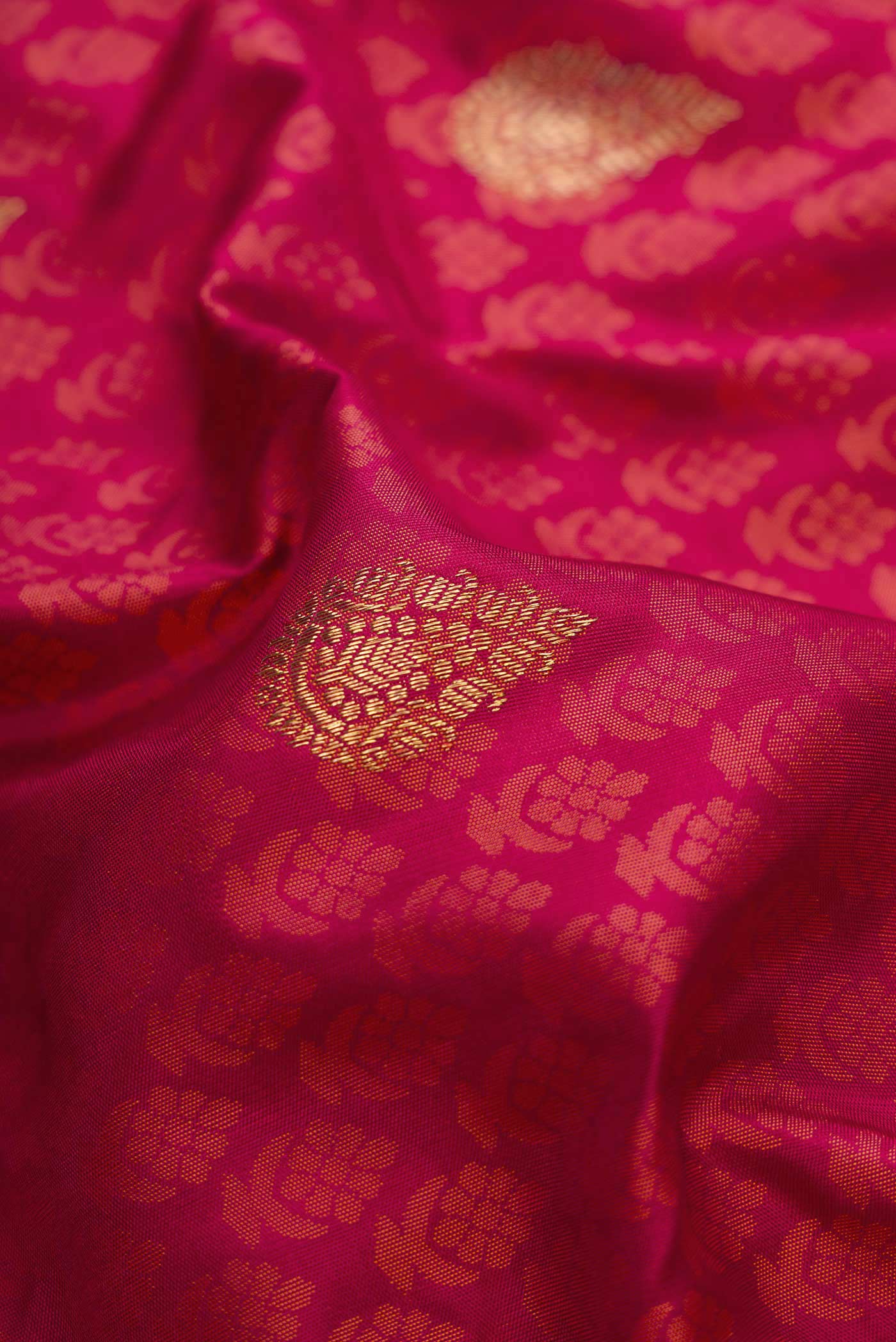 Pure Silk Pure Zari Maroon Kanchipuram Saree - Image 2