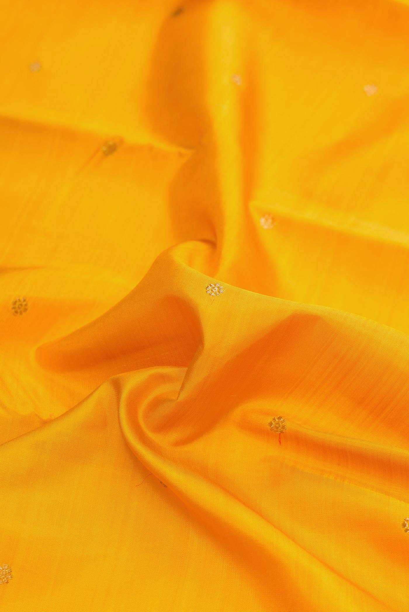 Pure Silk Pure Zari Mustard Dual Tone Kanjivaram Saree - Image 2
