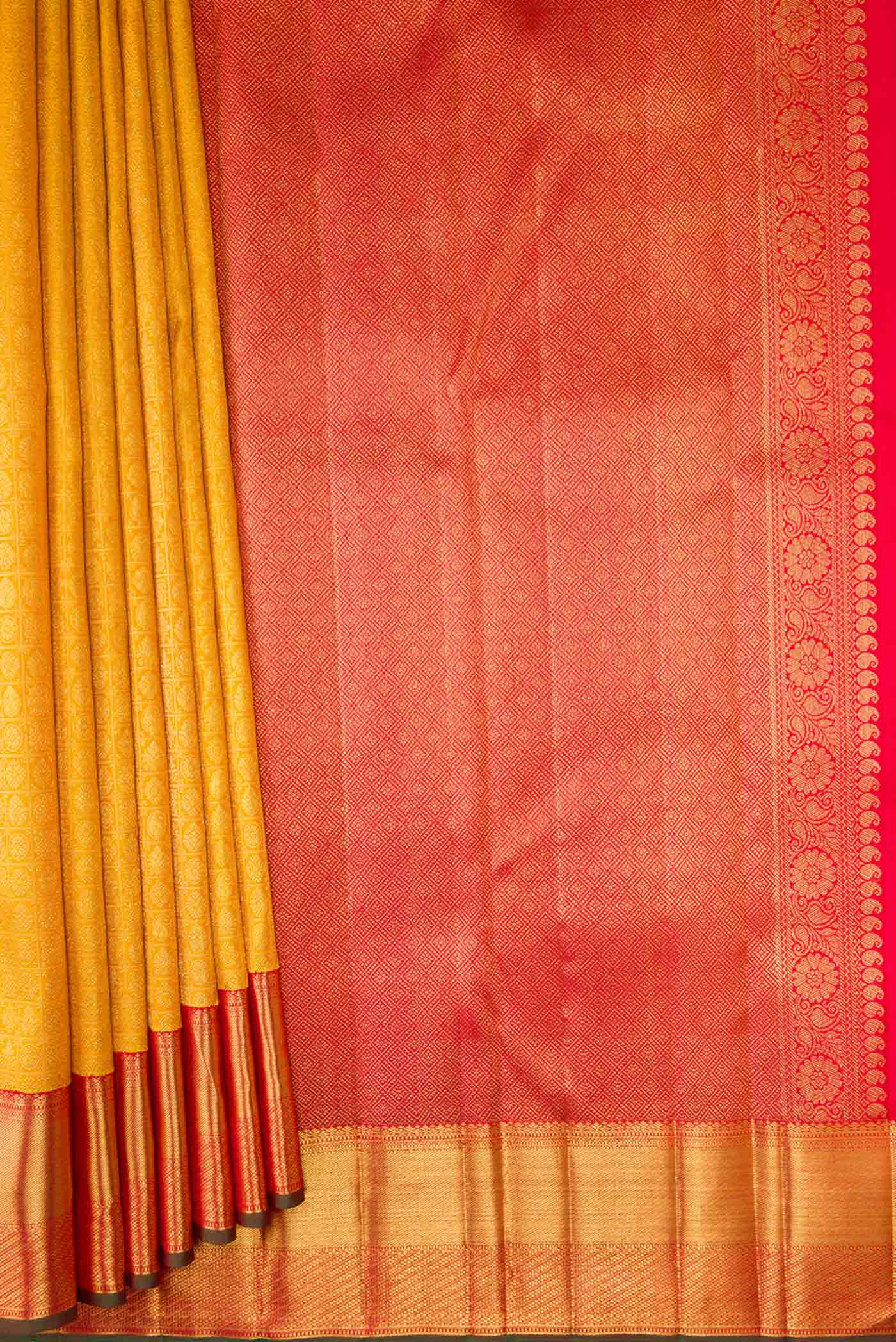 Pure Silk Pure Zari Mustard Dual Tone Kanjivaram Saree - Image 4