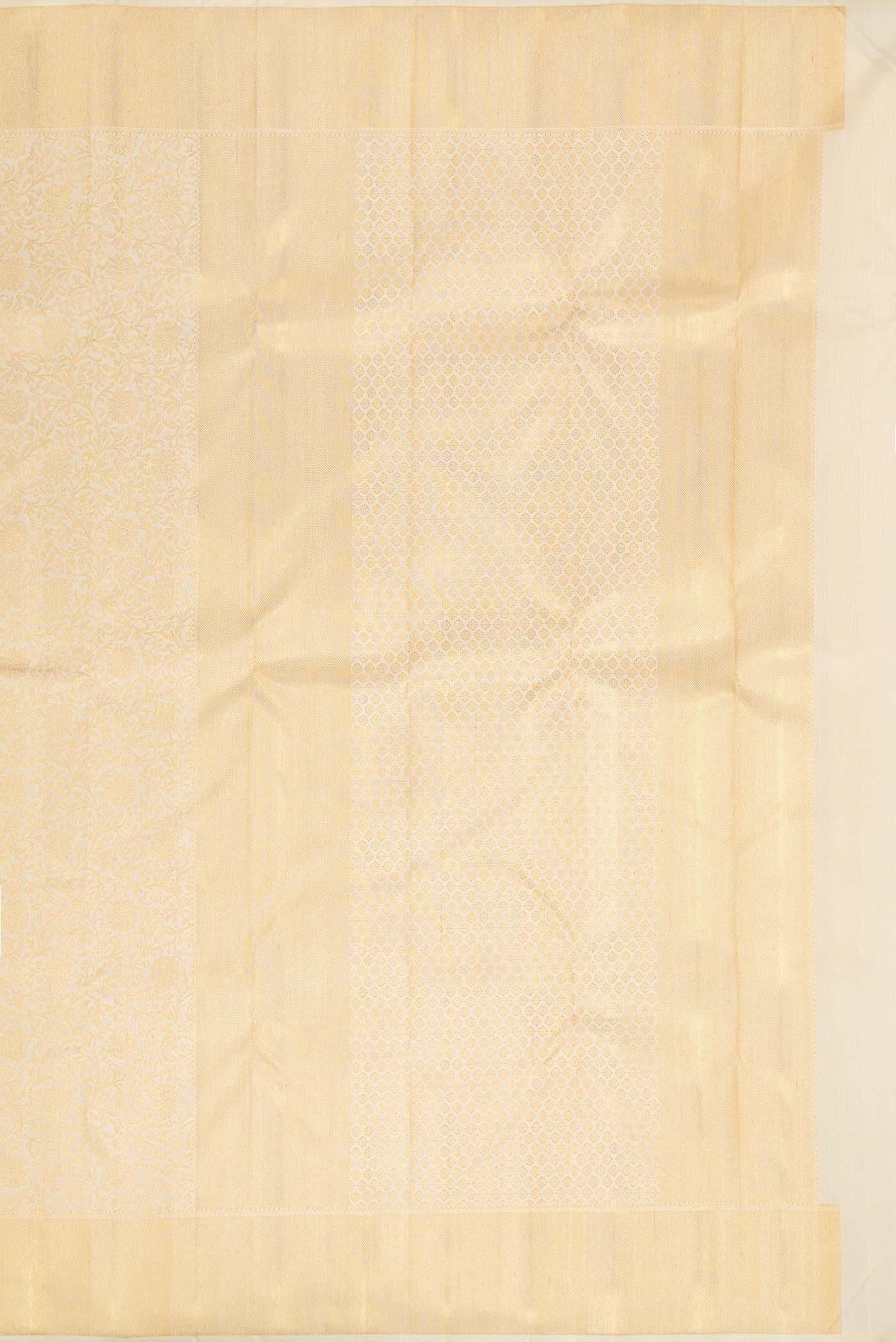 Pure Silk Pure Zari Off White Dual Tone Kanjivaram Saree - Image 7