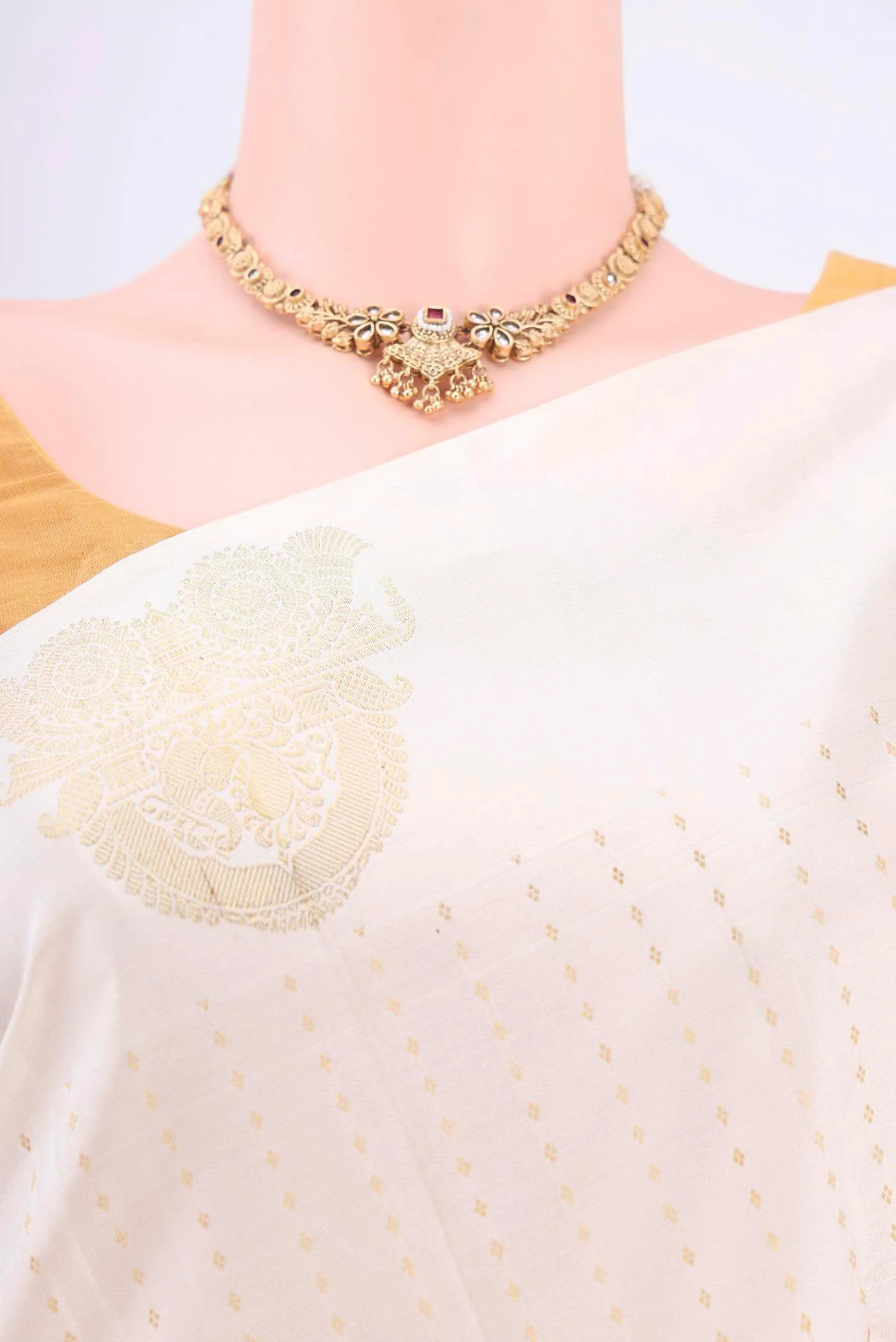 Pure Silk Pure Zari Off White Kanjivaram Saree - Image 2
