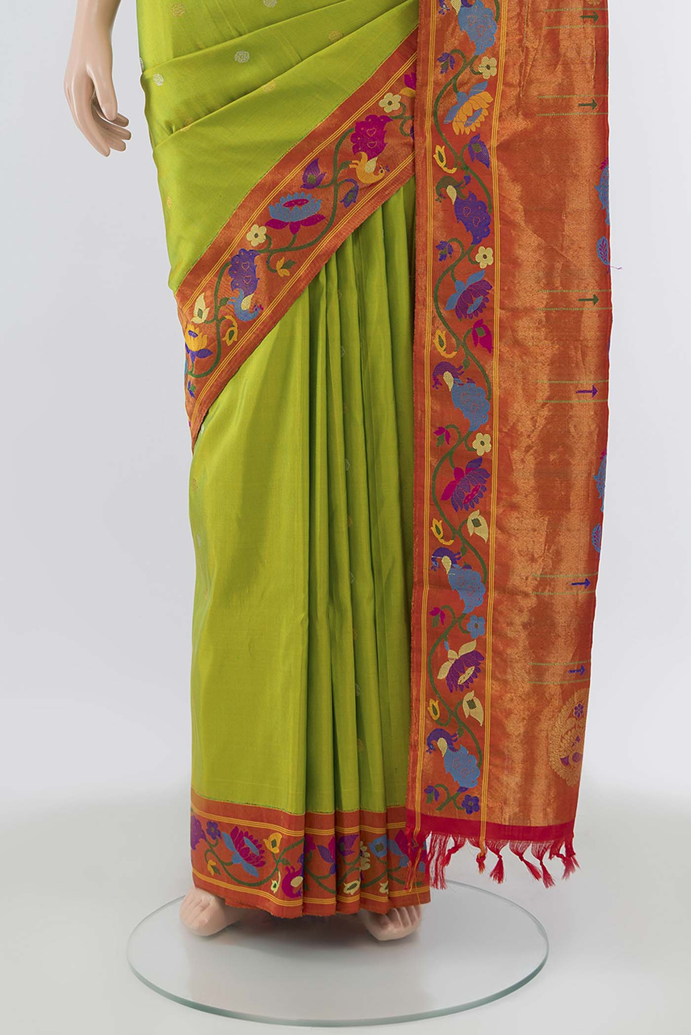 Pure Silk Pure Zari Parrot Green Gadwal Saree - Image 3