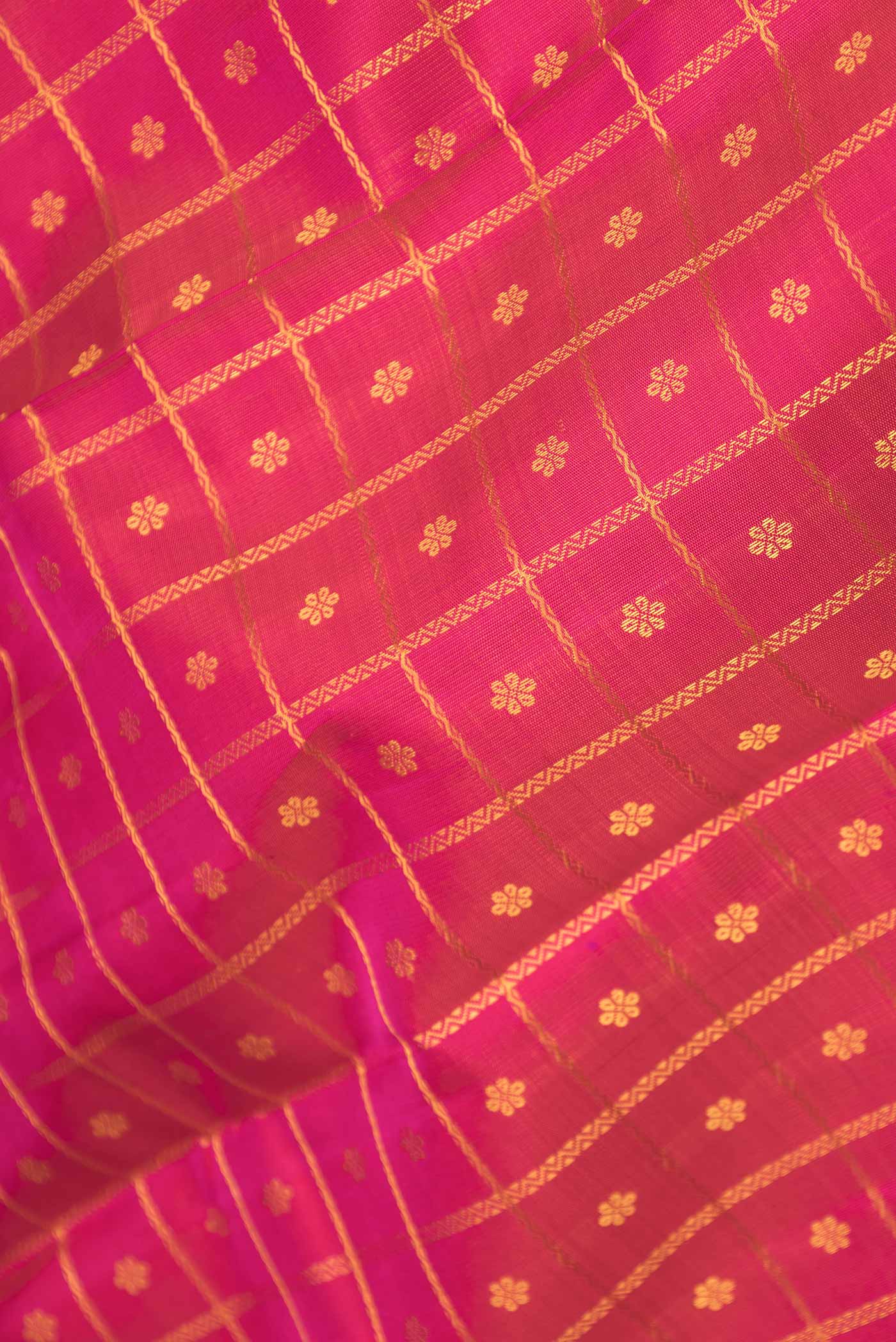 Pure Silk Pure Zari Pink Dual Tone Kanchipuram Saree - Image 2