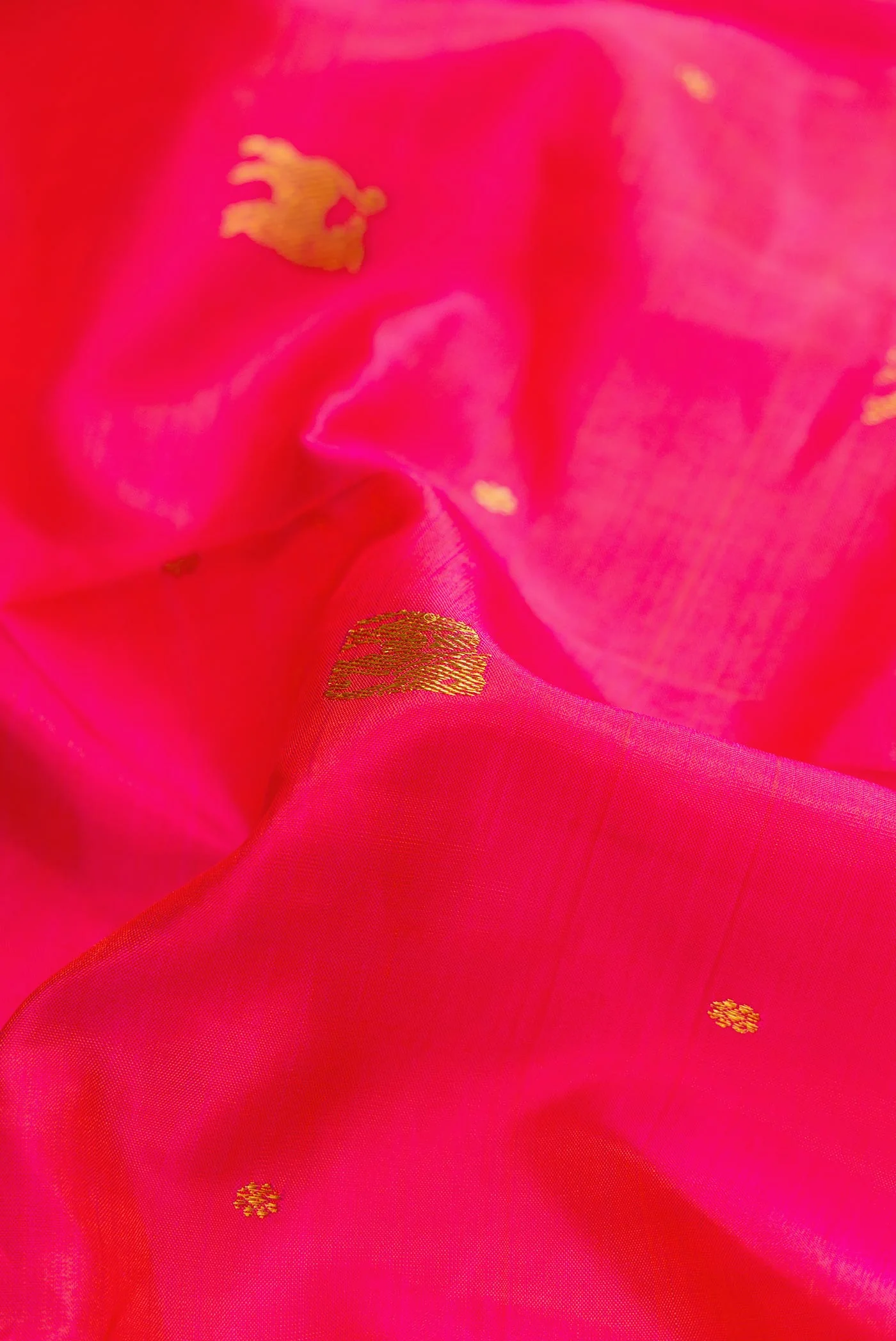 Pure Silk Pure Zari Pink Dual Tone Kanjivaram Saree - Image 2