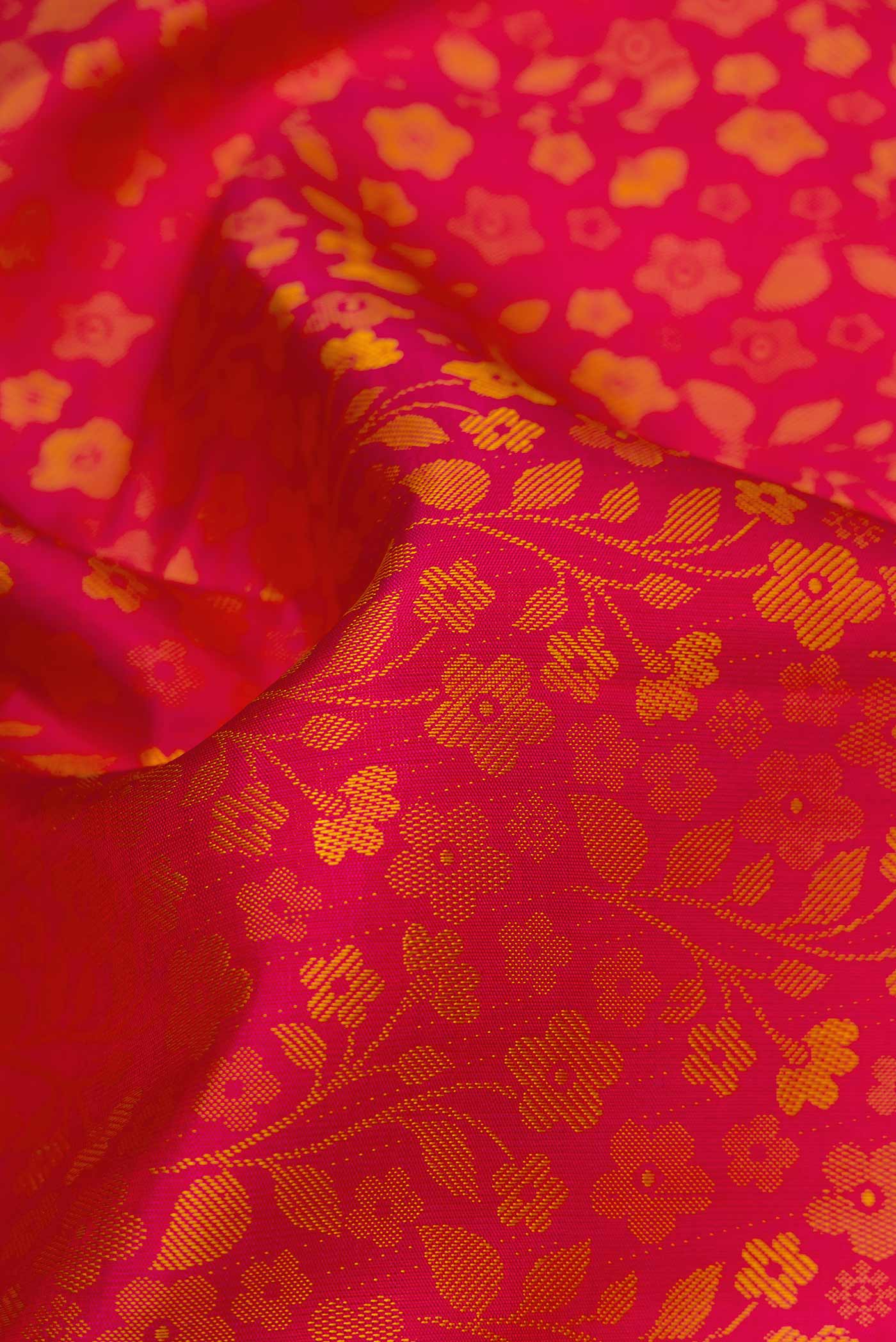Pure Silk Pure Zari Pink Kanjivaram Saree - Image 2