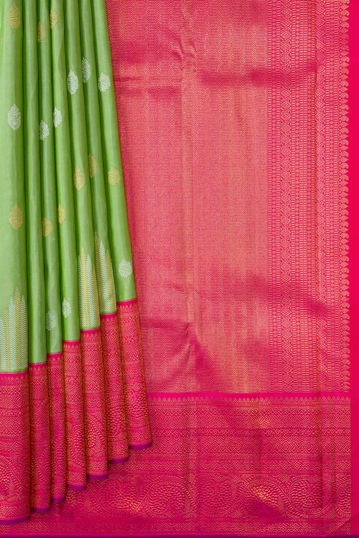 Pure Silk Pure Zari Pista Green Dual Tone Kanjivaram Saree - Image 4