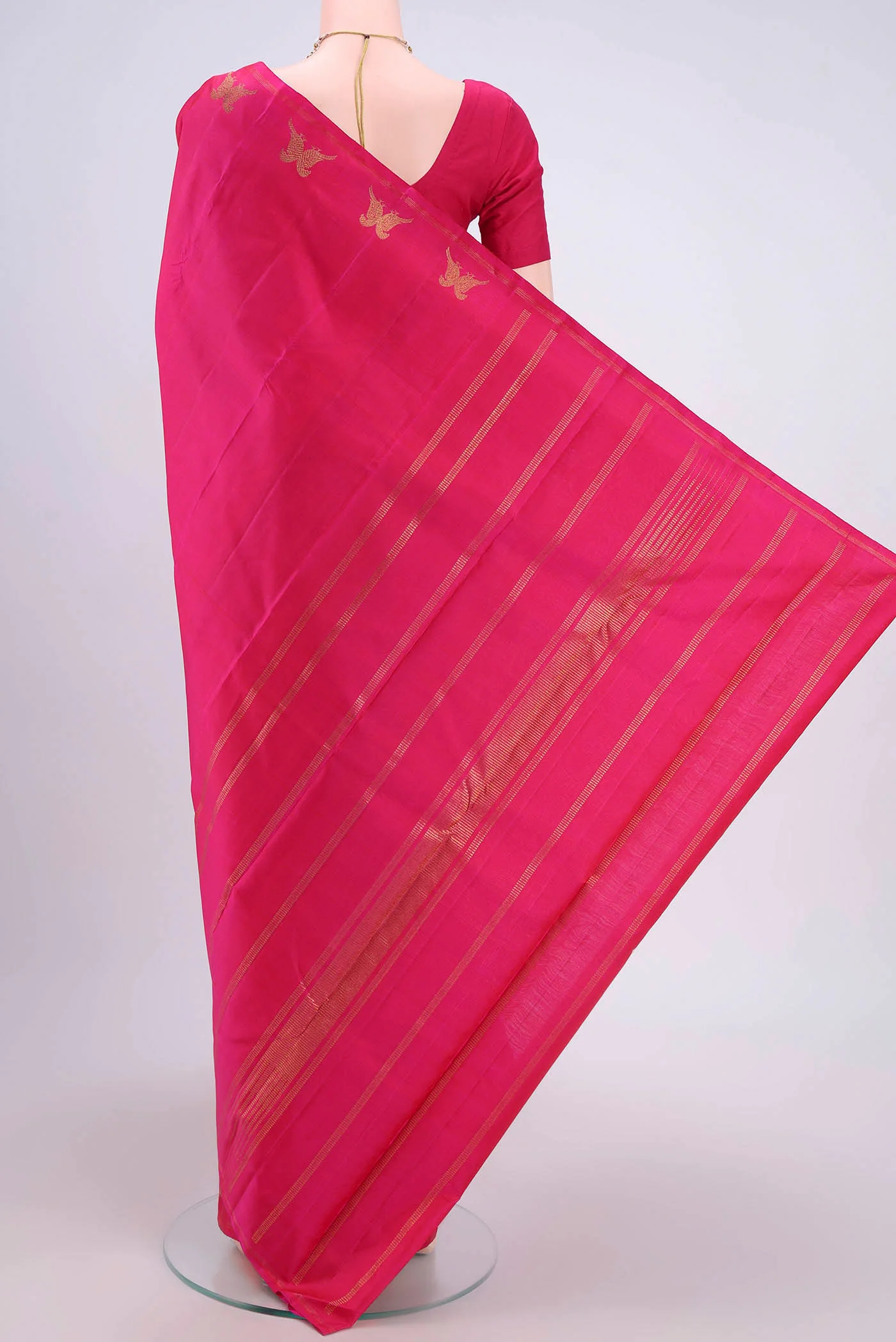 Pure Silk Pure Zari Rani Pink Kanchipuram Saree - Image 3