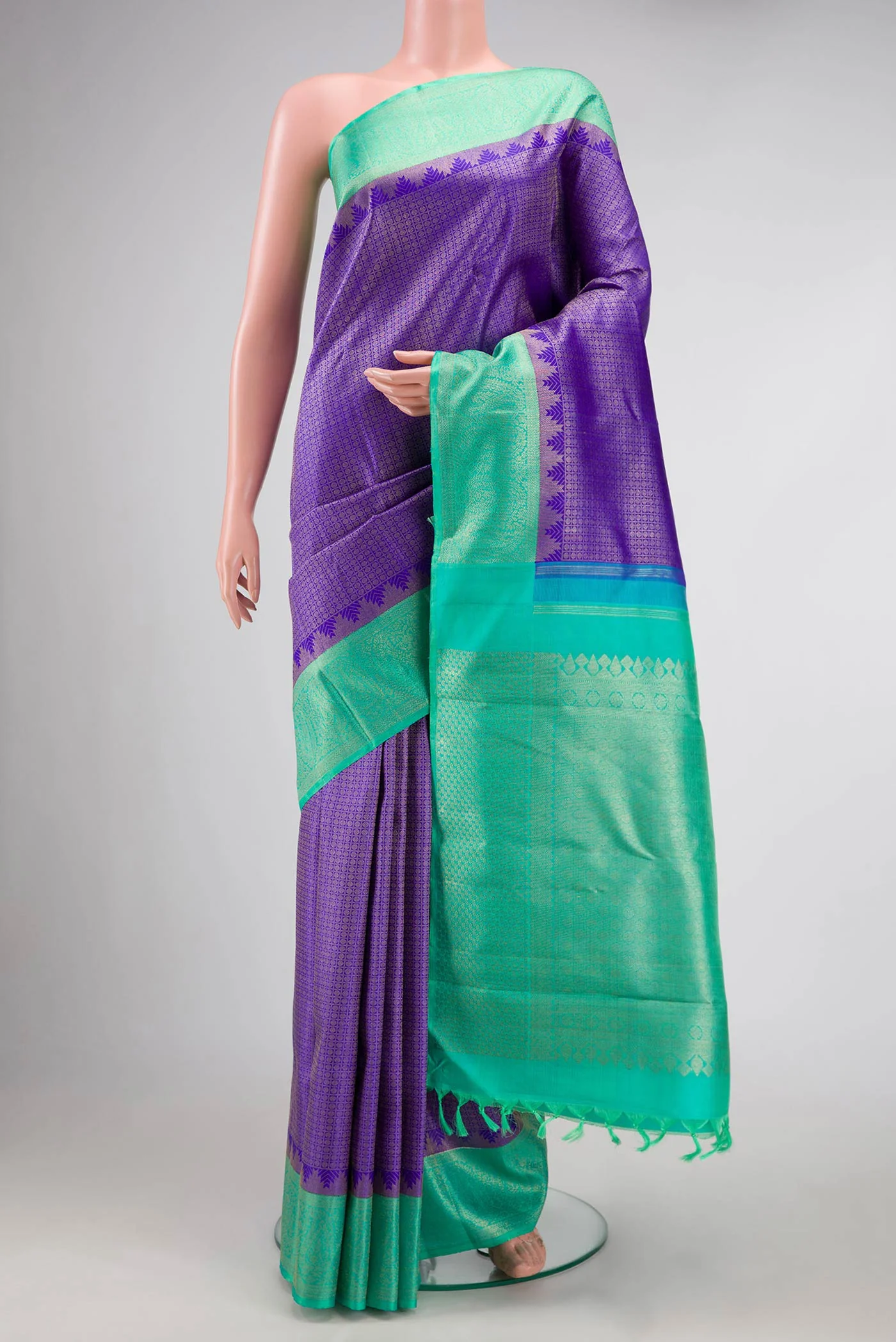Pure Silk Pure Zari Royal Blue Dual Tone Kanjivaram Saree