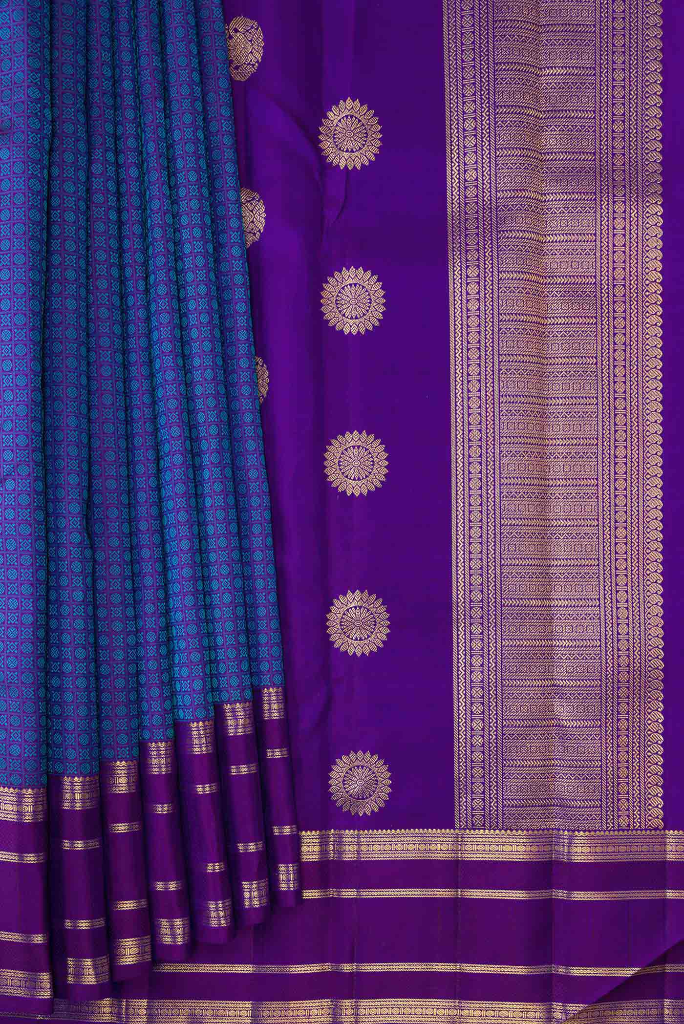 Pure Silk Pure Zari Multi Color Kanjivaram Saree - Image 4
