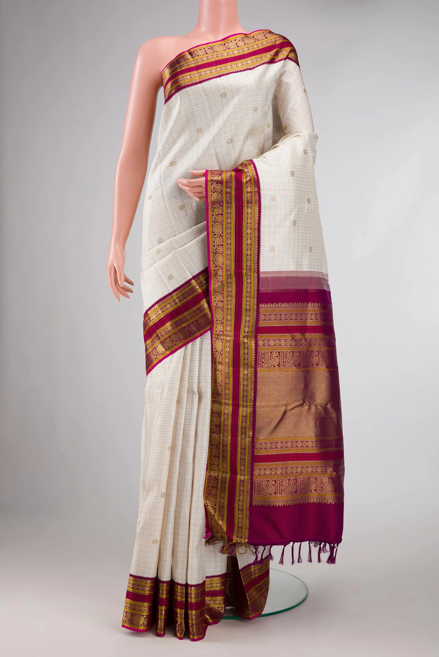 Pure Silk Pure Zari Sandal Dual Tone Kanjivaram Saree