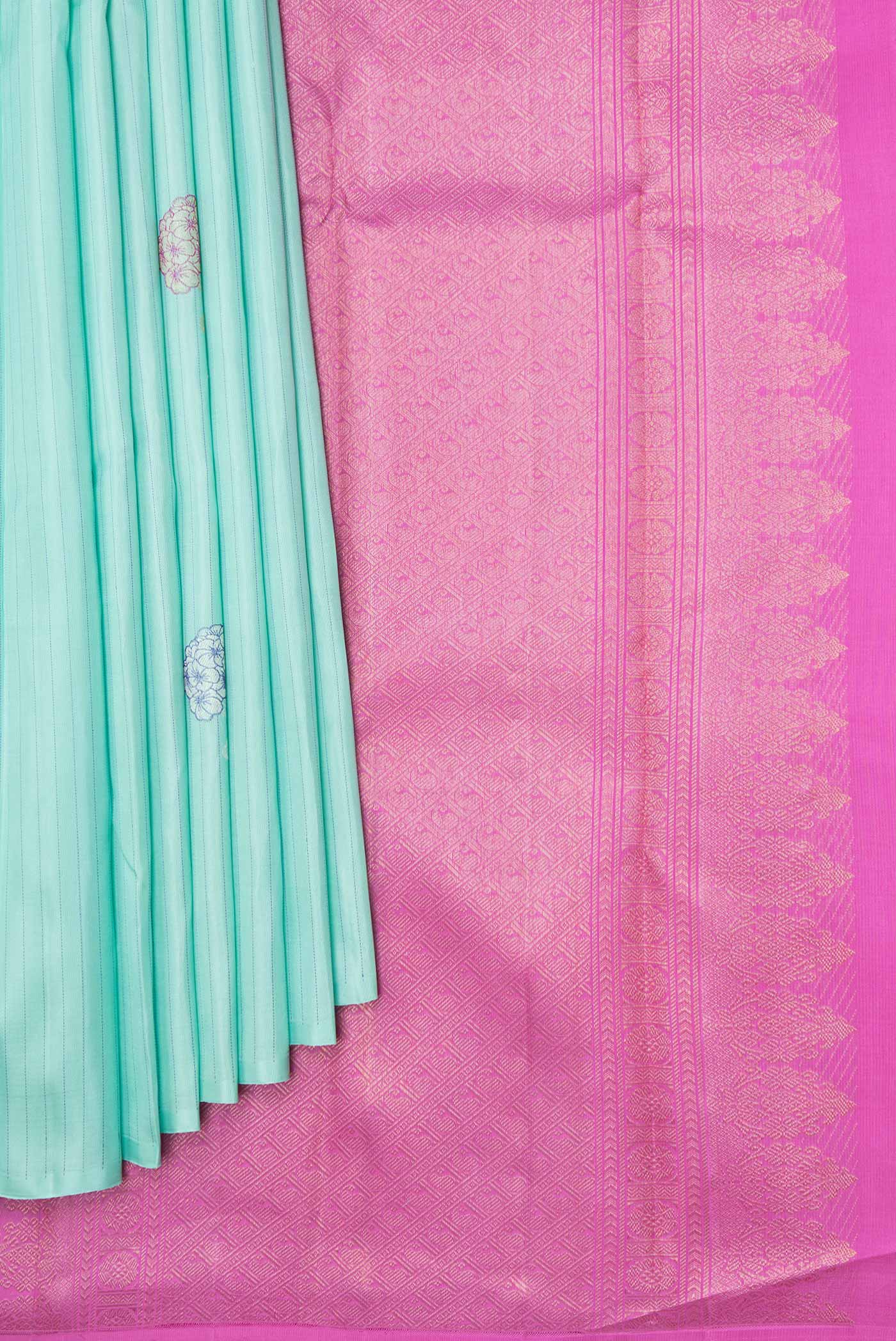 Pure Silk Pure Zari Sea Green Dual Tone Kanjivaram Saree - Image 4