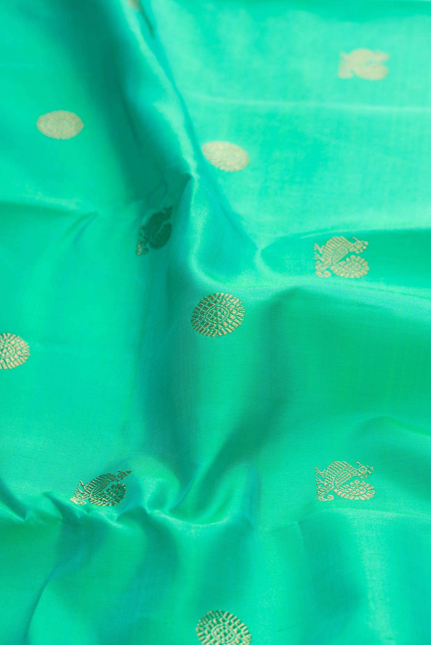 Pure Silk Pure Zari Sea Green Dual Tone Kanjivaram Saree - Image 2