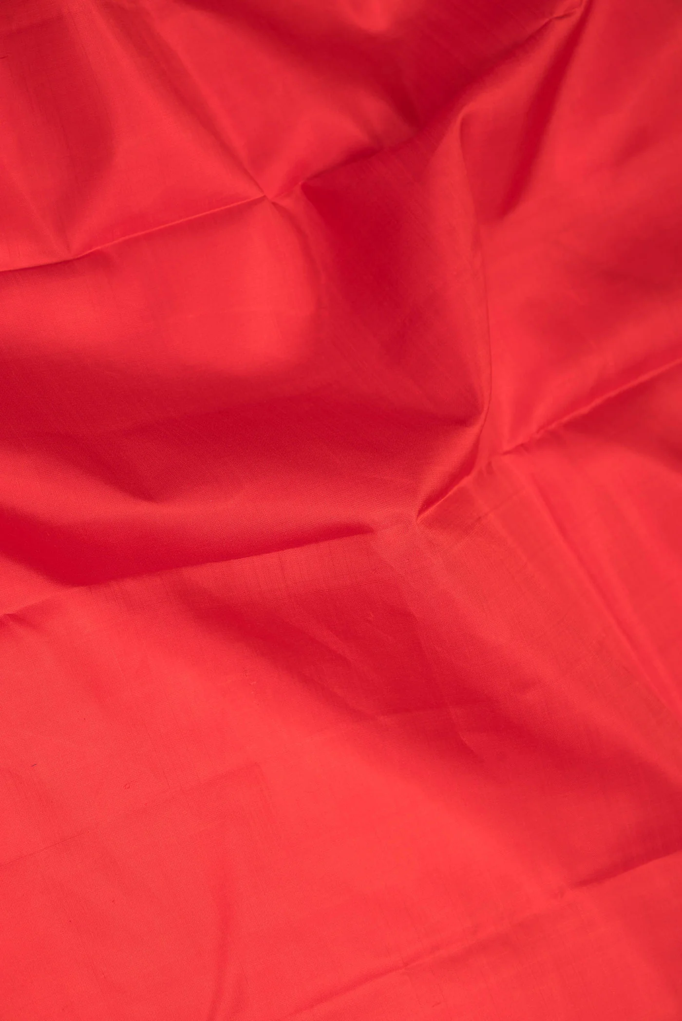 Red Dual Tone Kanjivaram Saree - Image 2