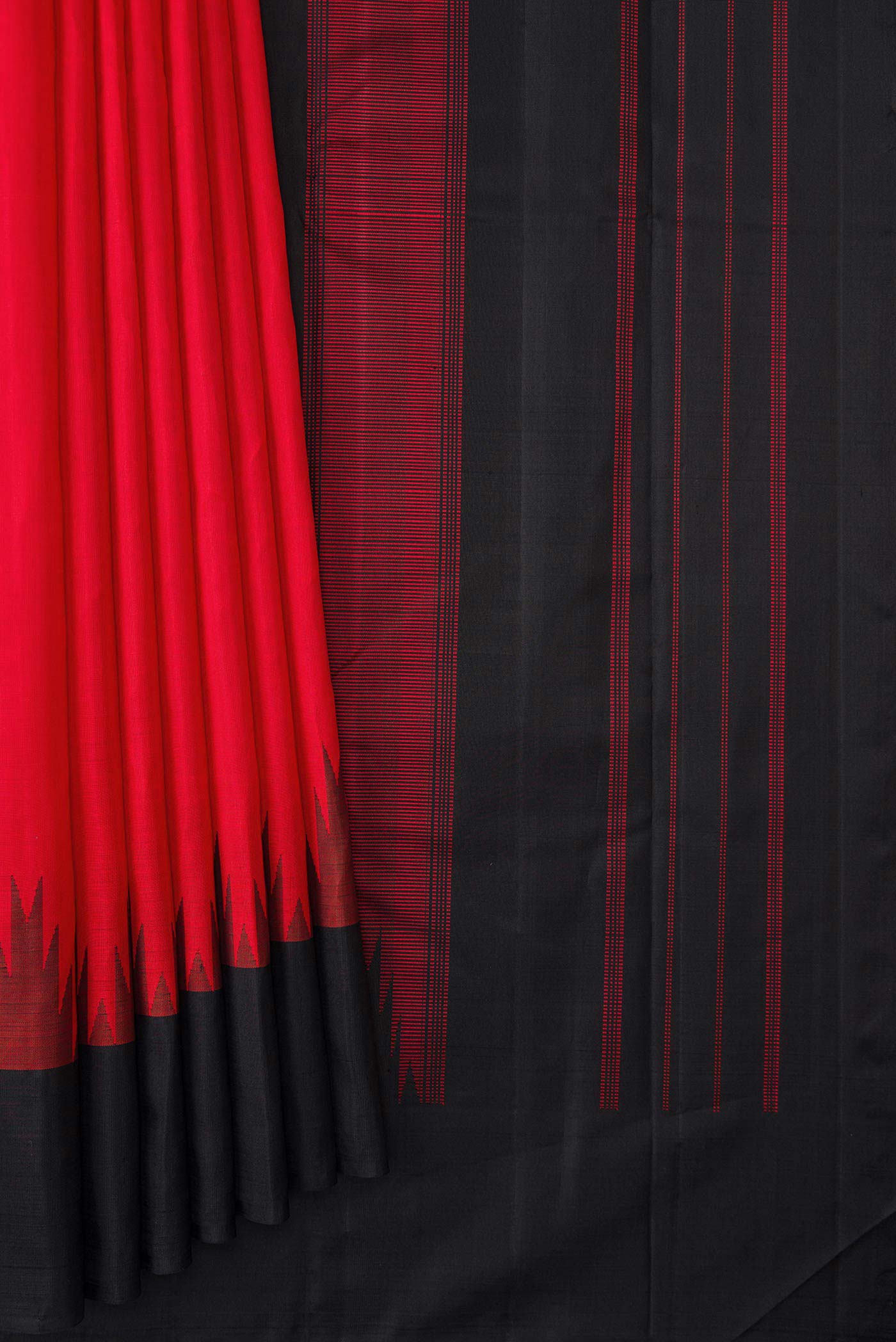 Red Dual Tone Kanjivaram Silk Saree - Image 4