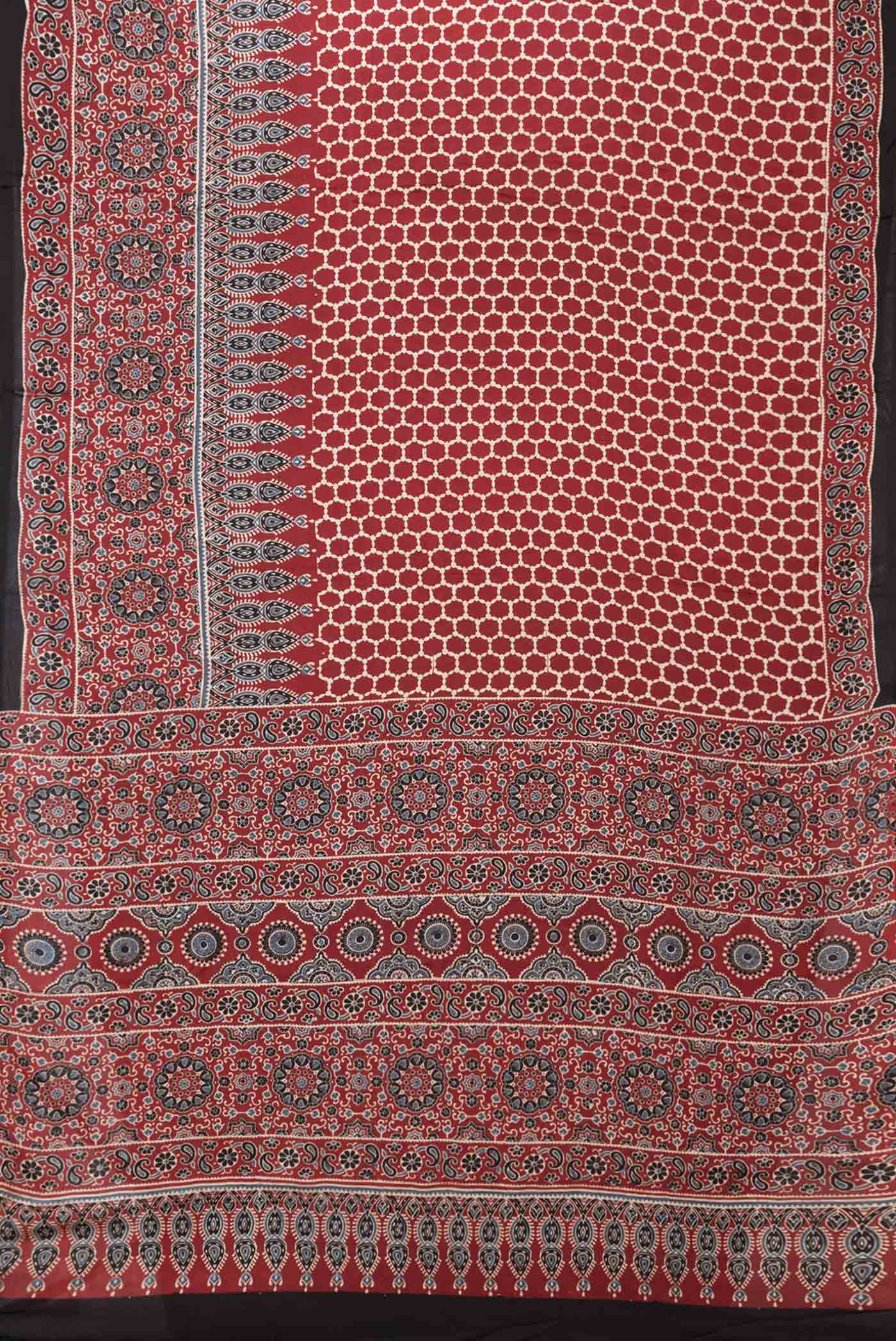 Red Dual Tone Satin Silk Saree - Image 3