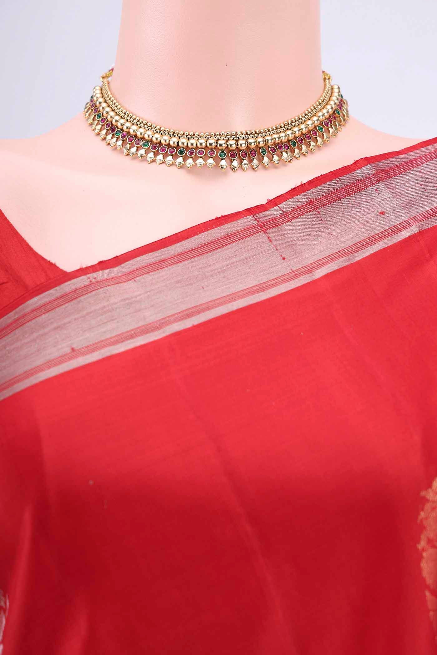 Red Dual Tone Soft Silk Saree - Image 2