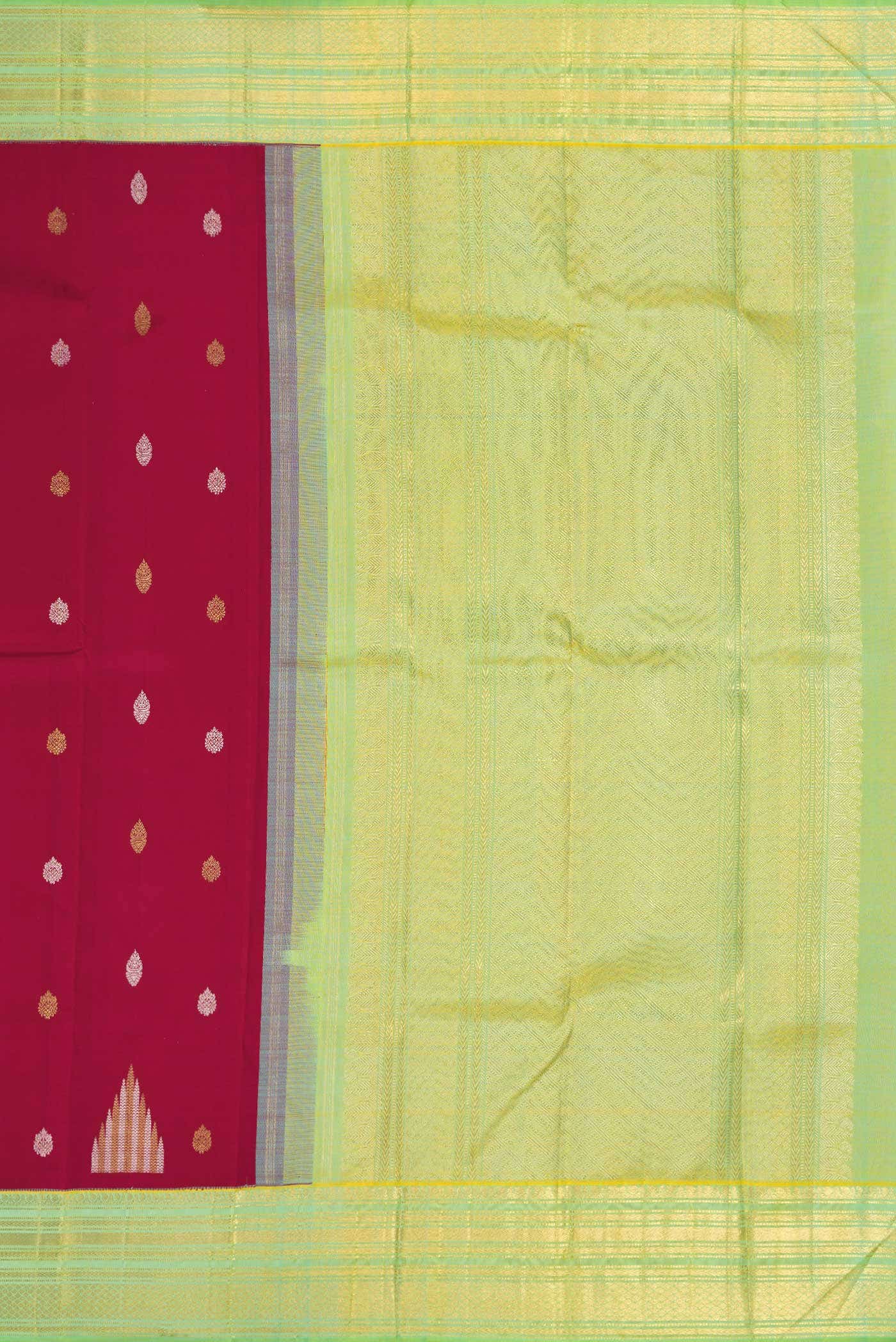 Pure Silk Pure Zari Red Kanjivaram Saree - Image 5