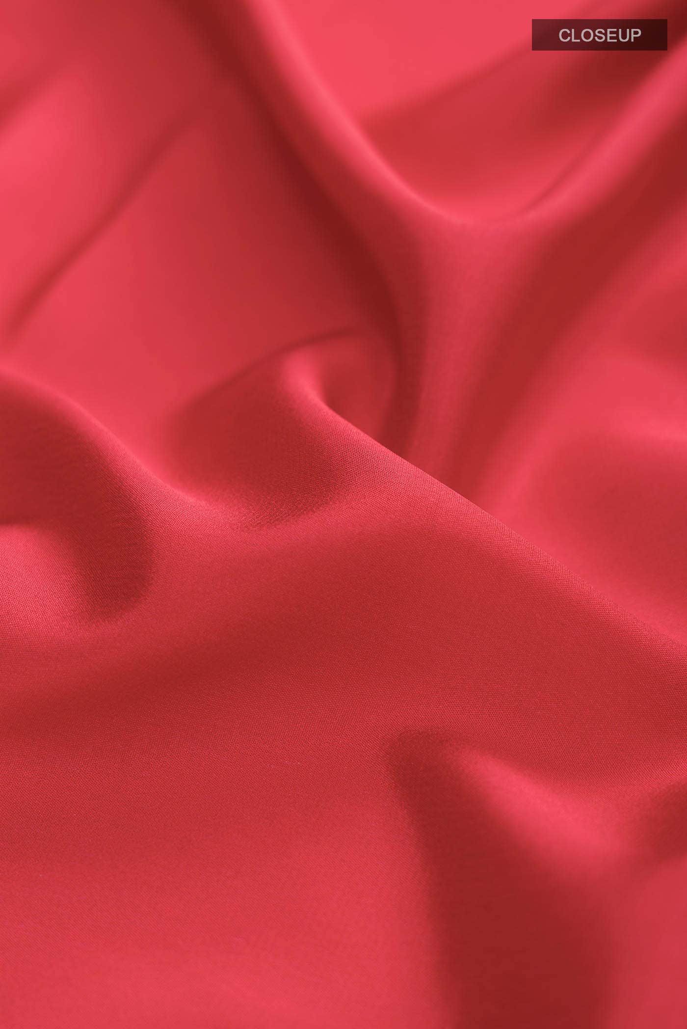 Red Mysore Crepe Saree - Image 2