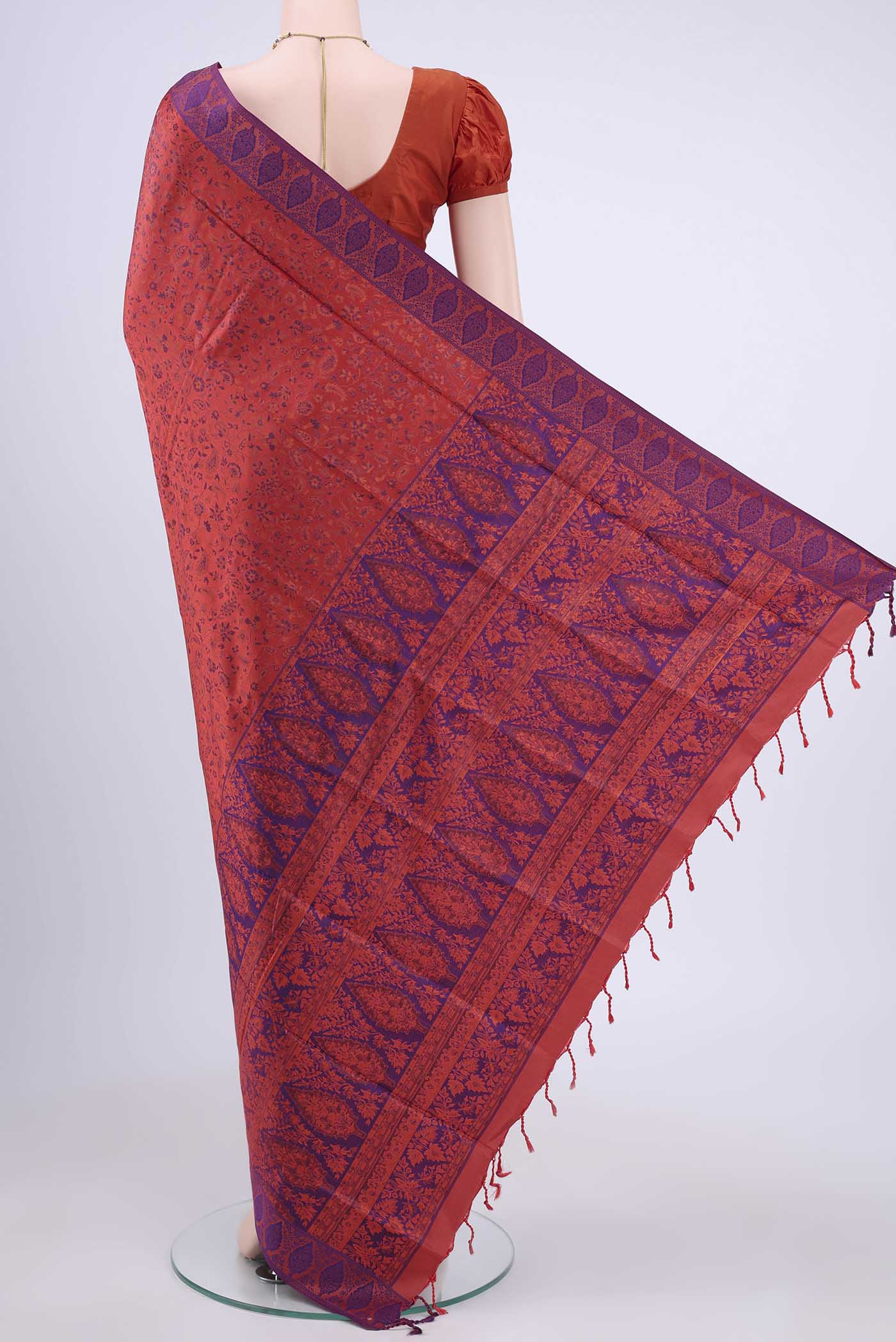 Red Soft Silk Saree - Image 3
