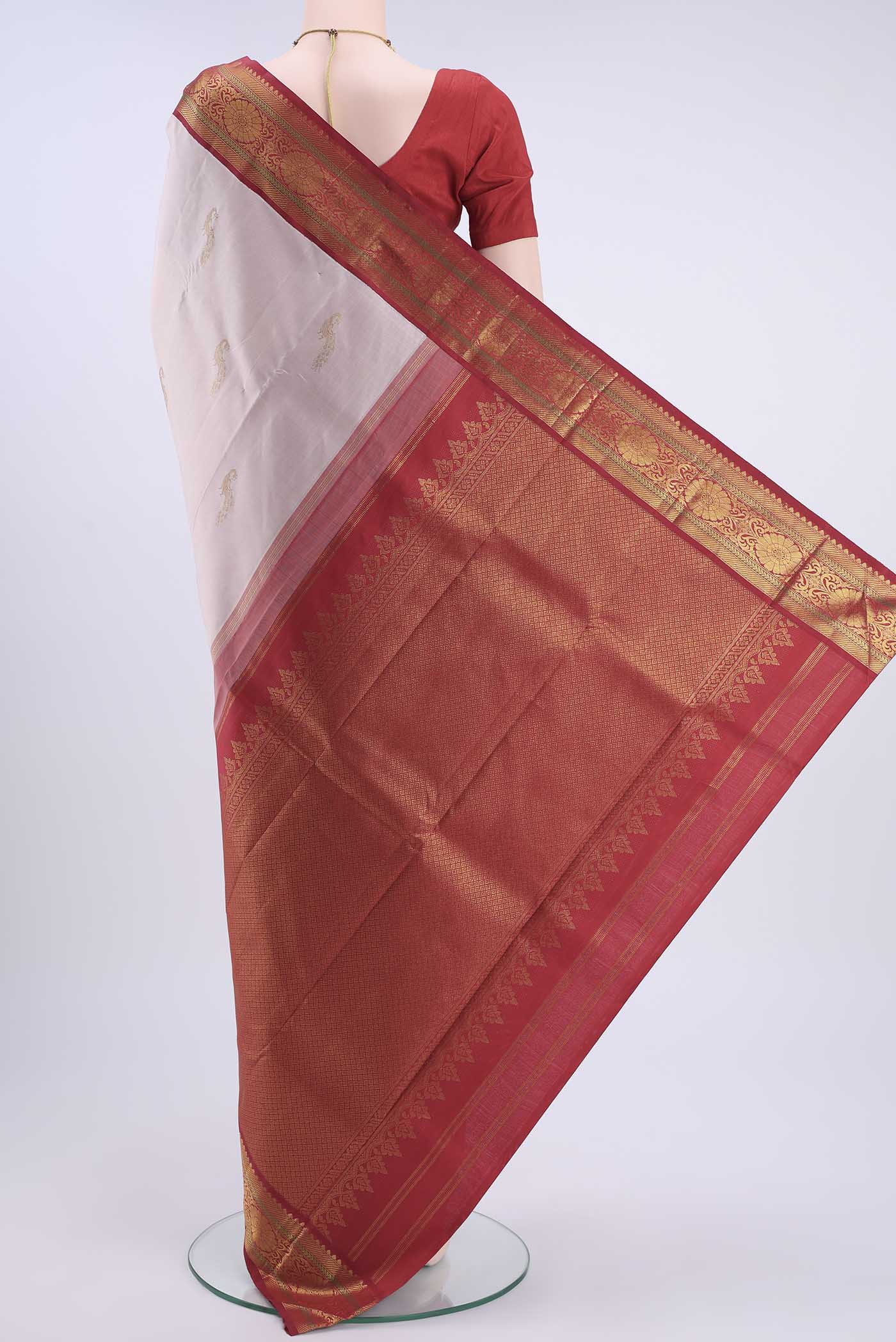 Rose pink Kanjivaram Silk Saree - Image 3