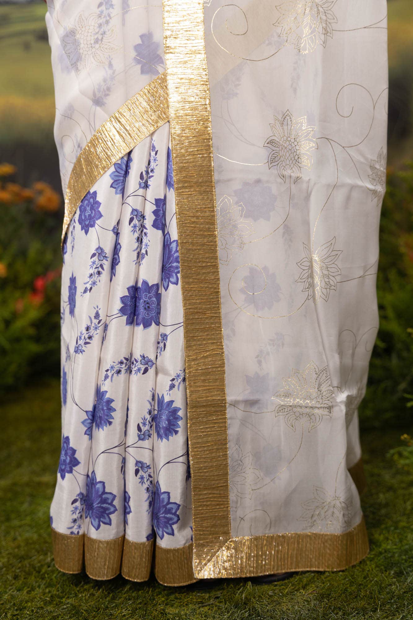 Runes of Gold-White Organza Silk Saree - Image 3
